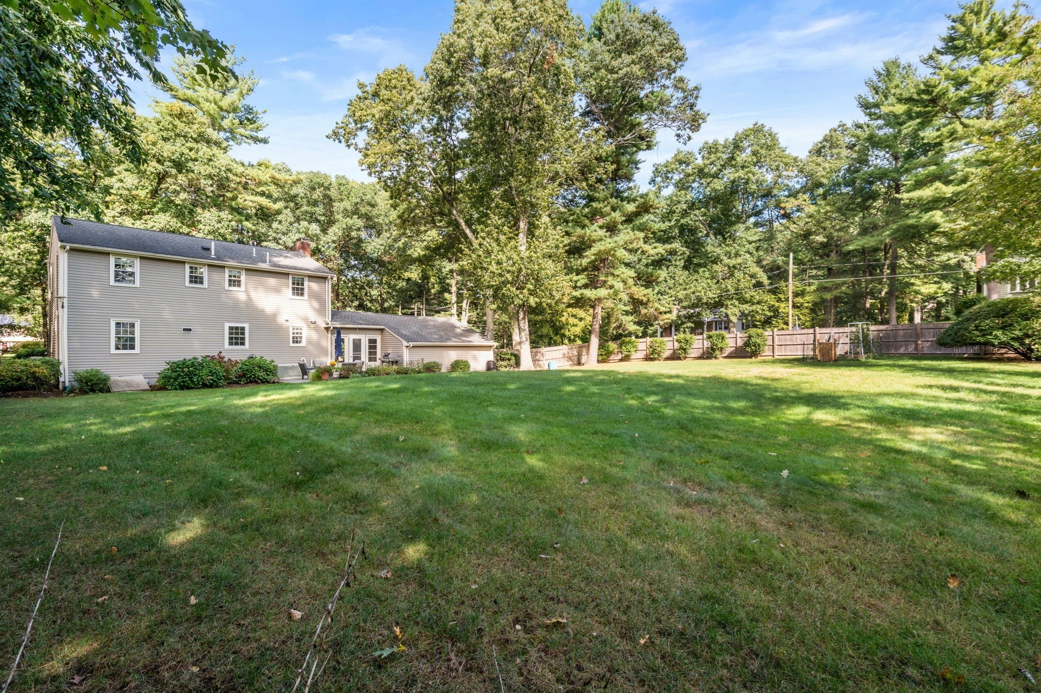 67 Pine Street Property Photo 32