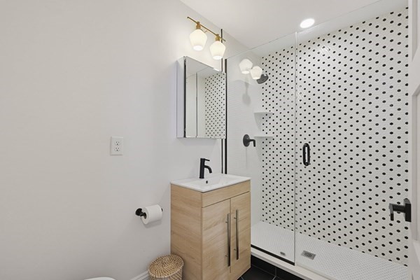 54 Bloomfield St # 1 Property Photo 15