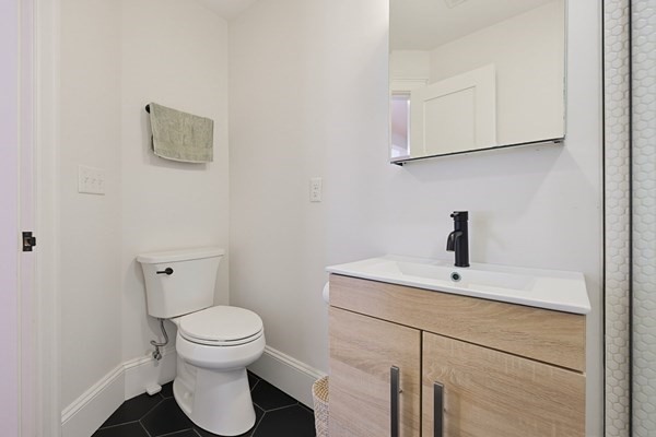 54 Bloomfield St # 1 Property Photo 16