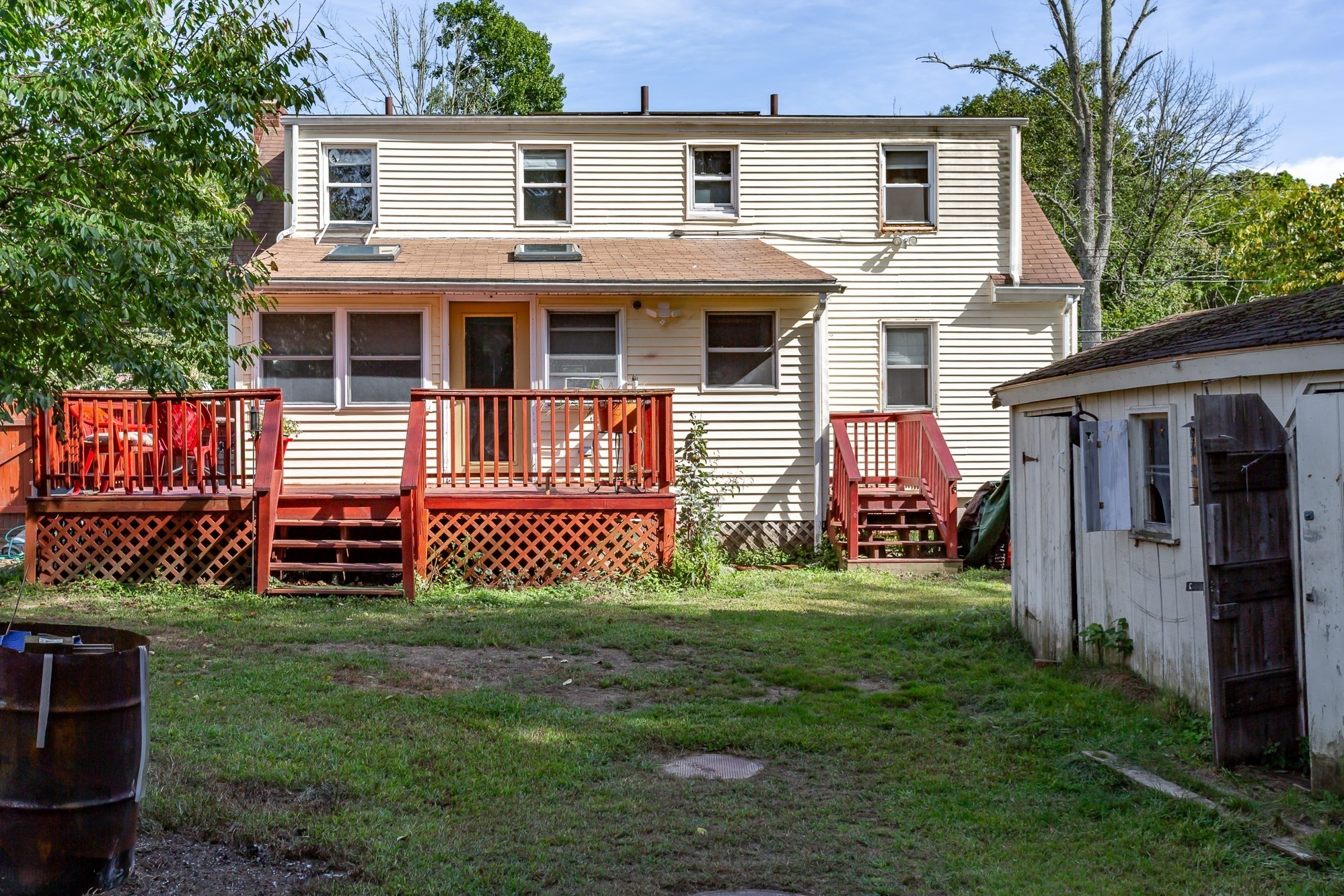 359 Pike Ave Property Photo 3