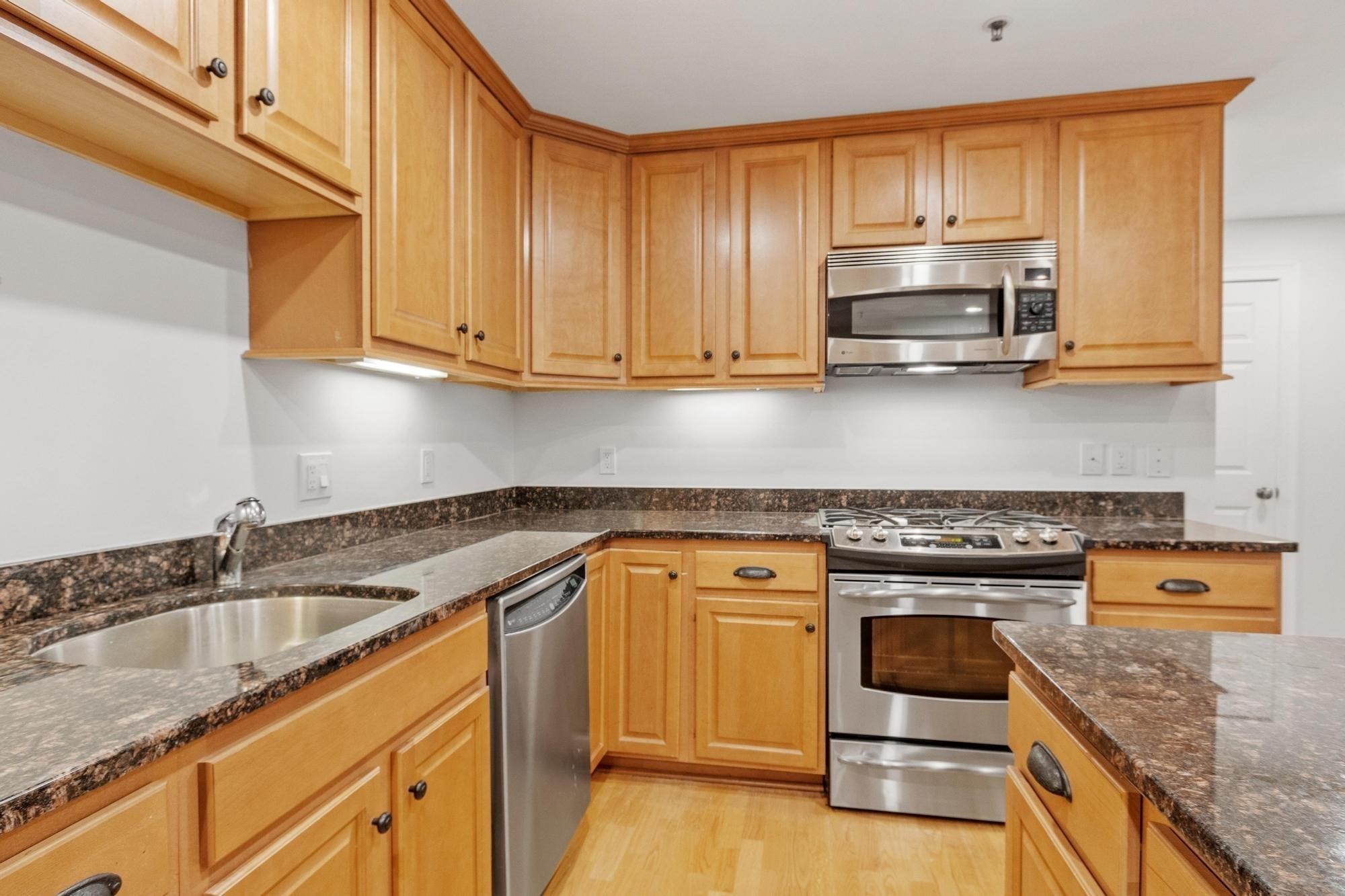95 Conant St # 214 Property Photo 4