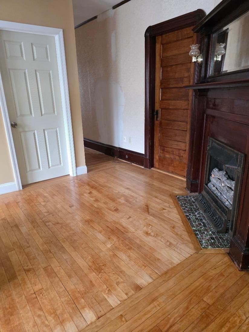 547 Robeson Property Photo 9