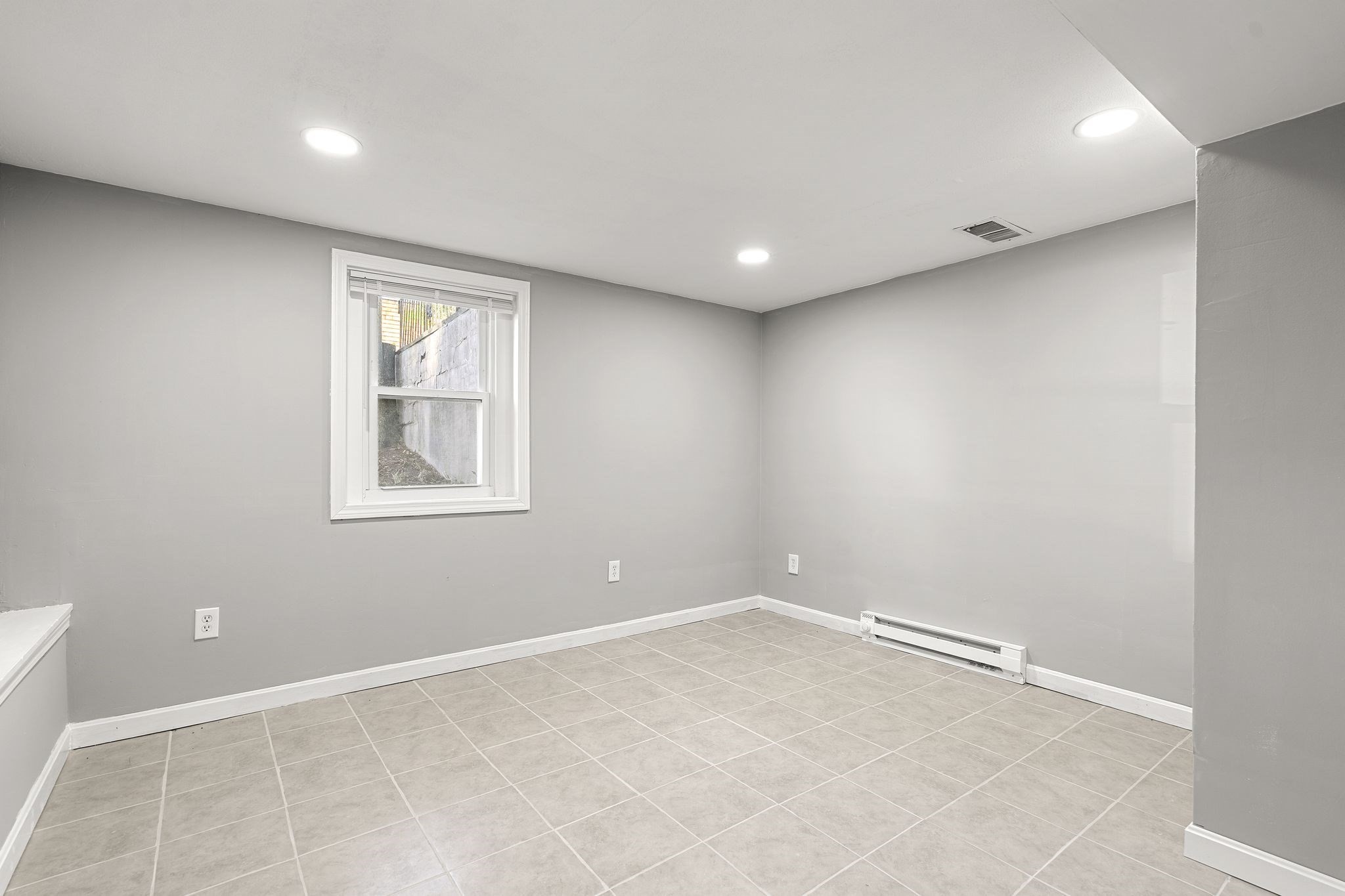 461 Bridge Street Property Photo 35