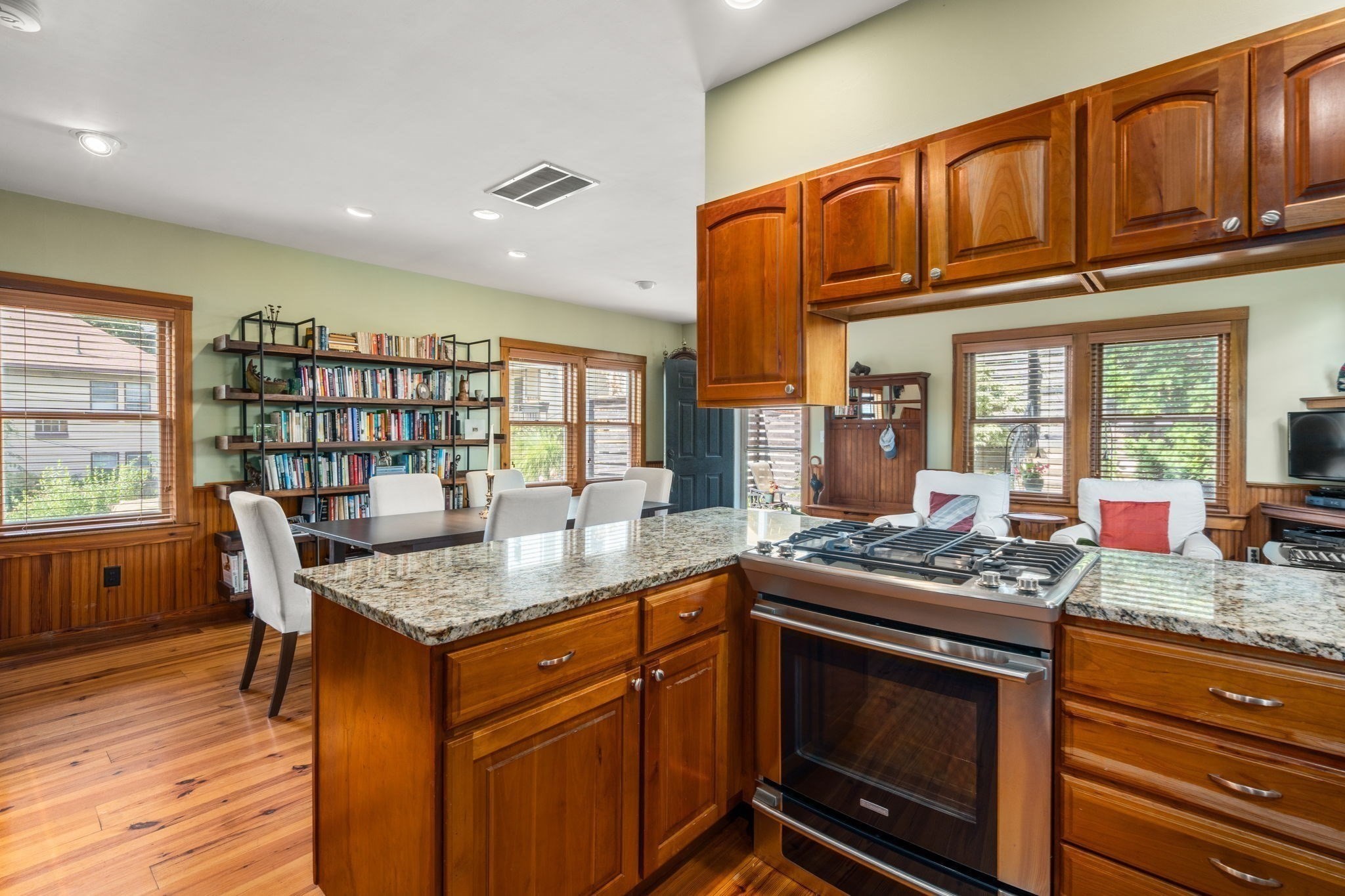 10 Symmes Street # 4 Property Photo 6