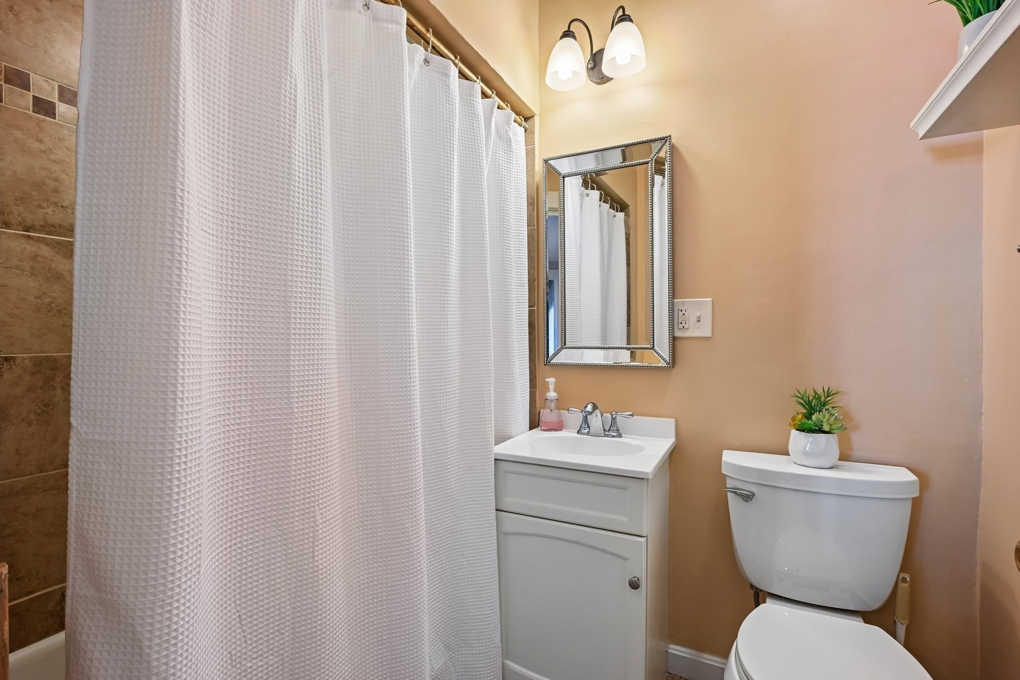 18 Highland Ave Property Photo 14