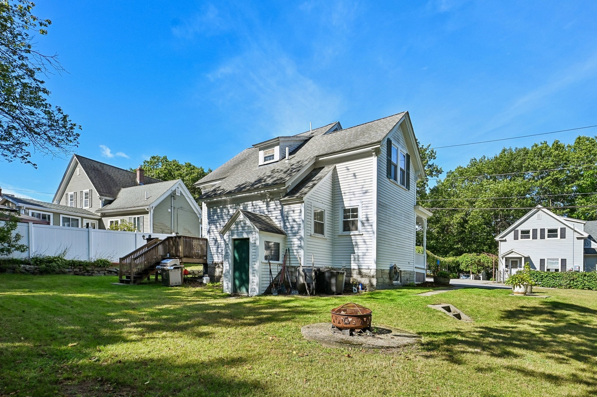 18 Highland Ave Property Photo 31