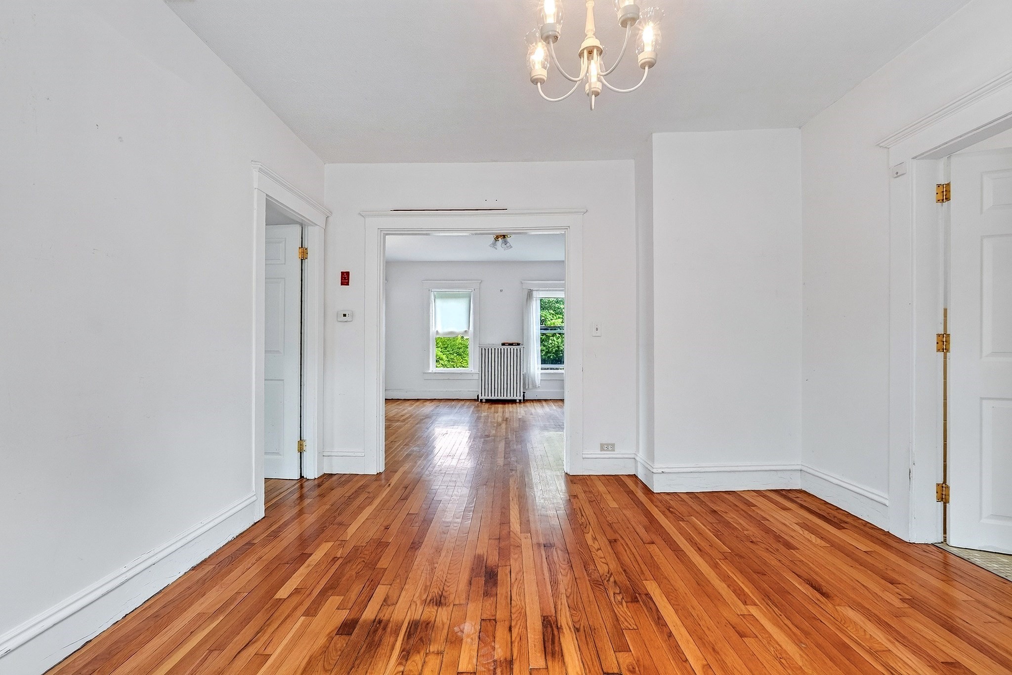 25 Spring St Property Photo 11