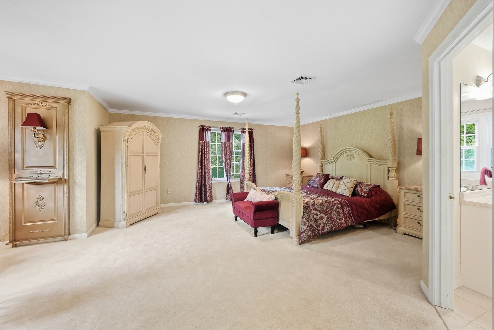 24 Goodnow Ln Property Photo 15