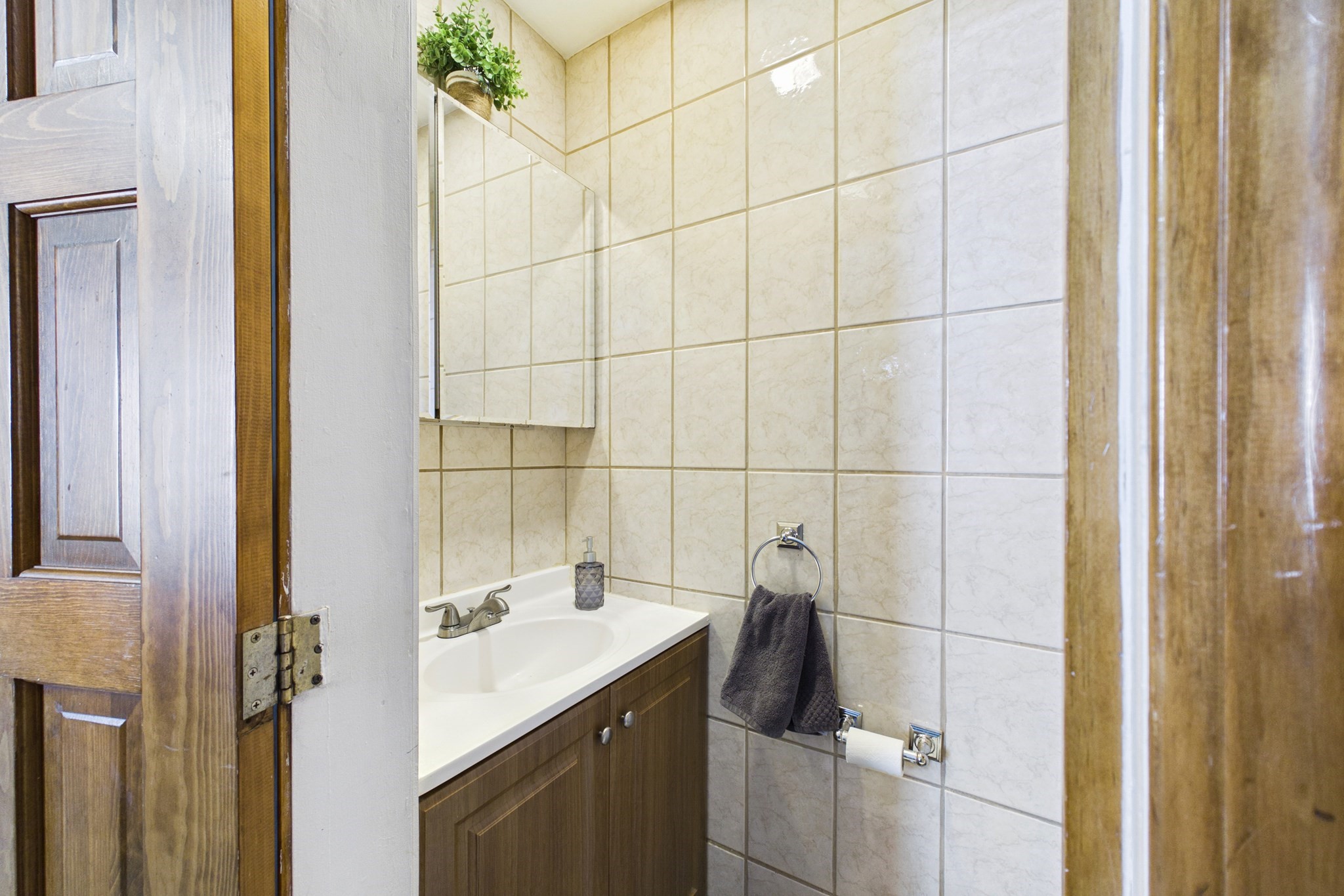 100 Buttonwood St Property Photo 18