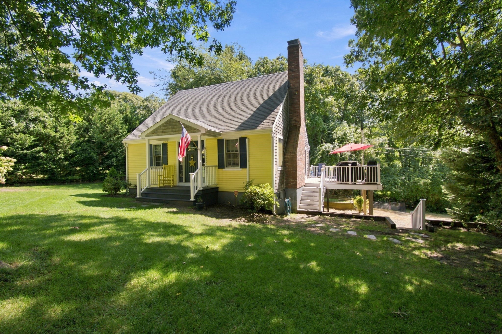 9 Follins Pond Rd Property Photo 1