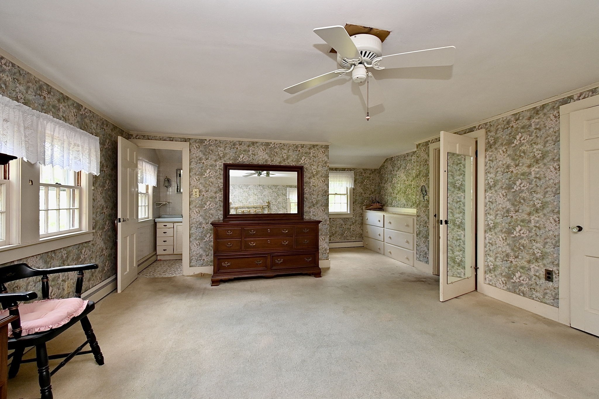 44 Mayflower Ter Property Photo 14