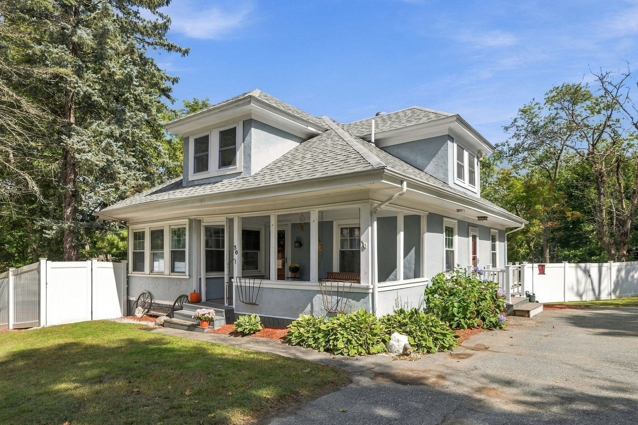 30 Alton Ave Property Photo 1