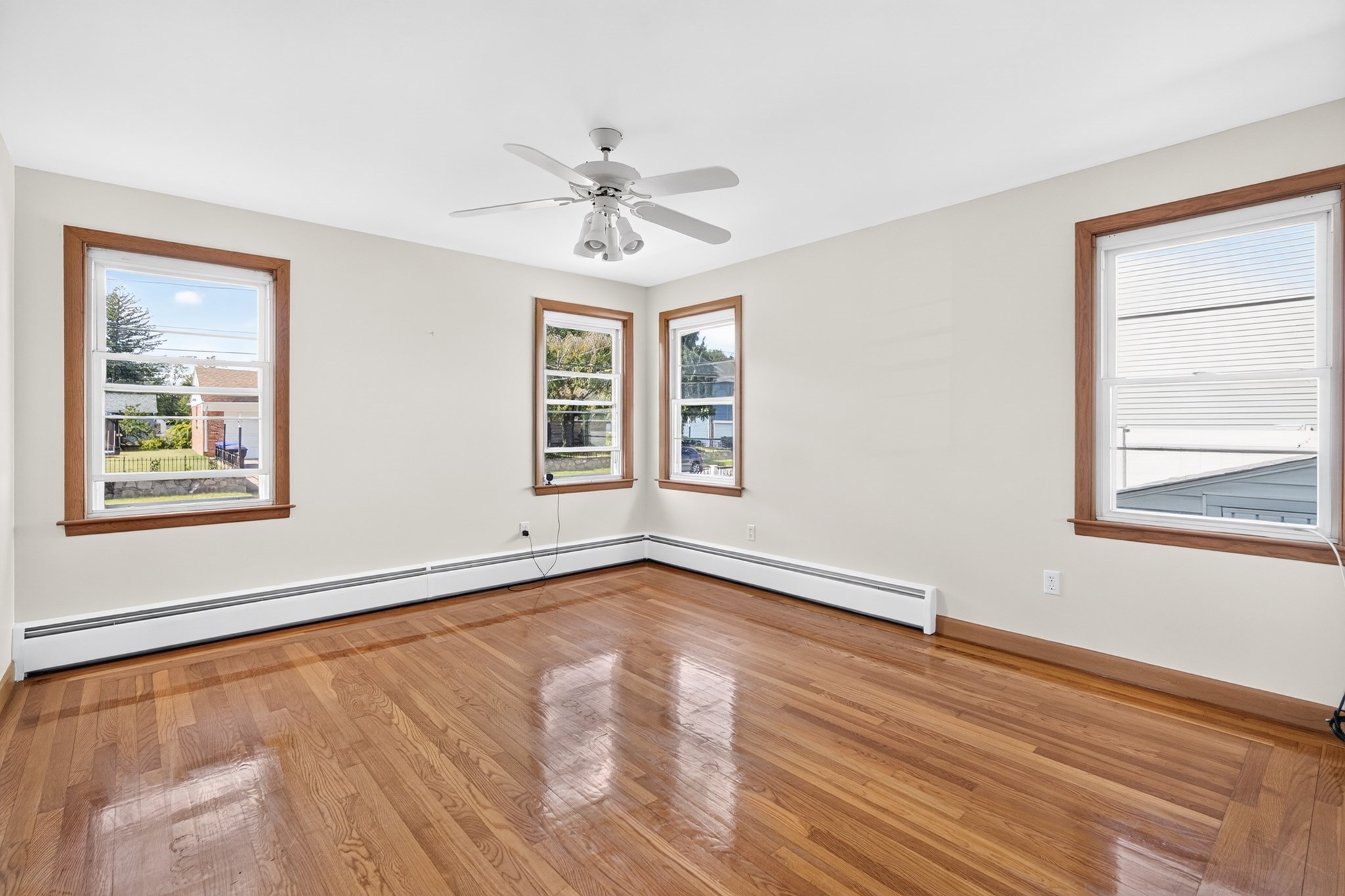 120 Homewood Ave Property Photo 21
