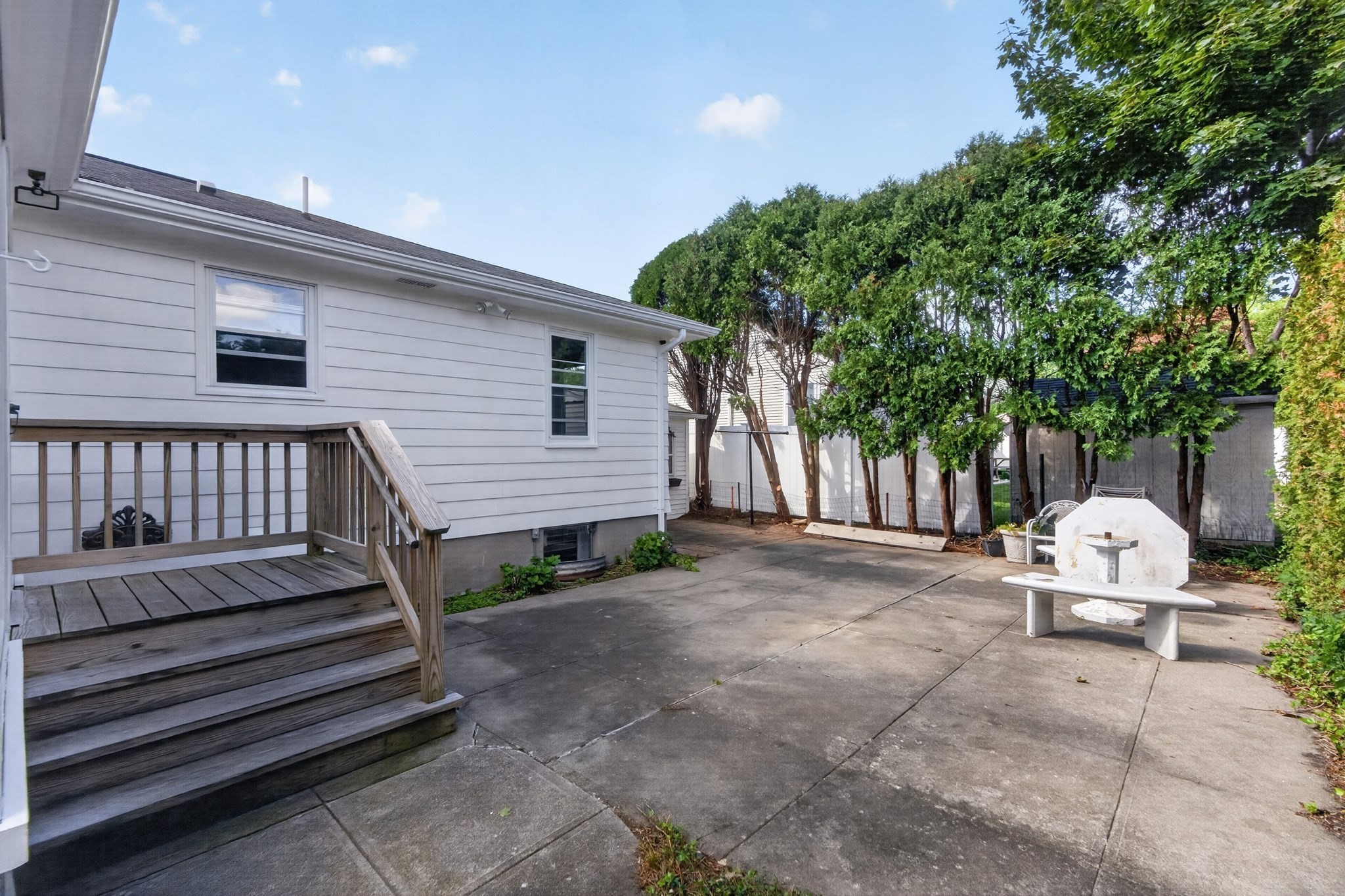 120 Homewood Ave Property Photo 36