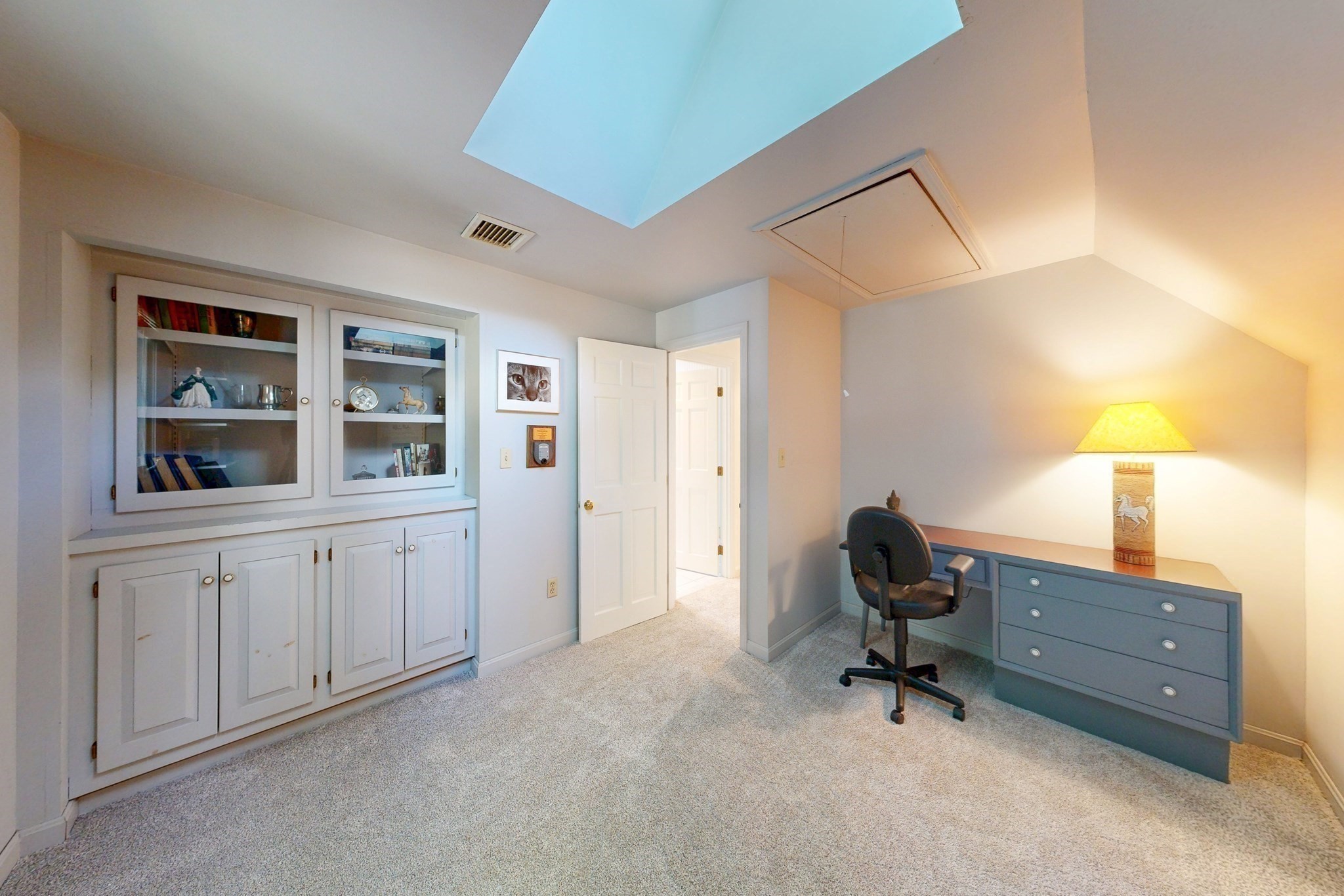 12 Downey Pl Property Photo 17