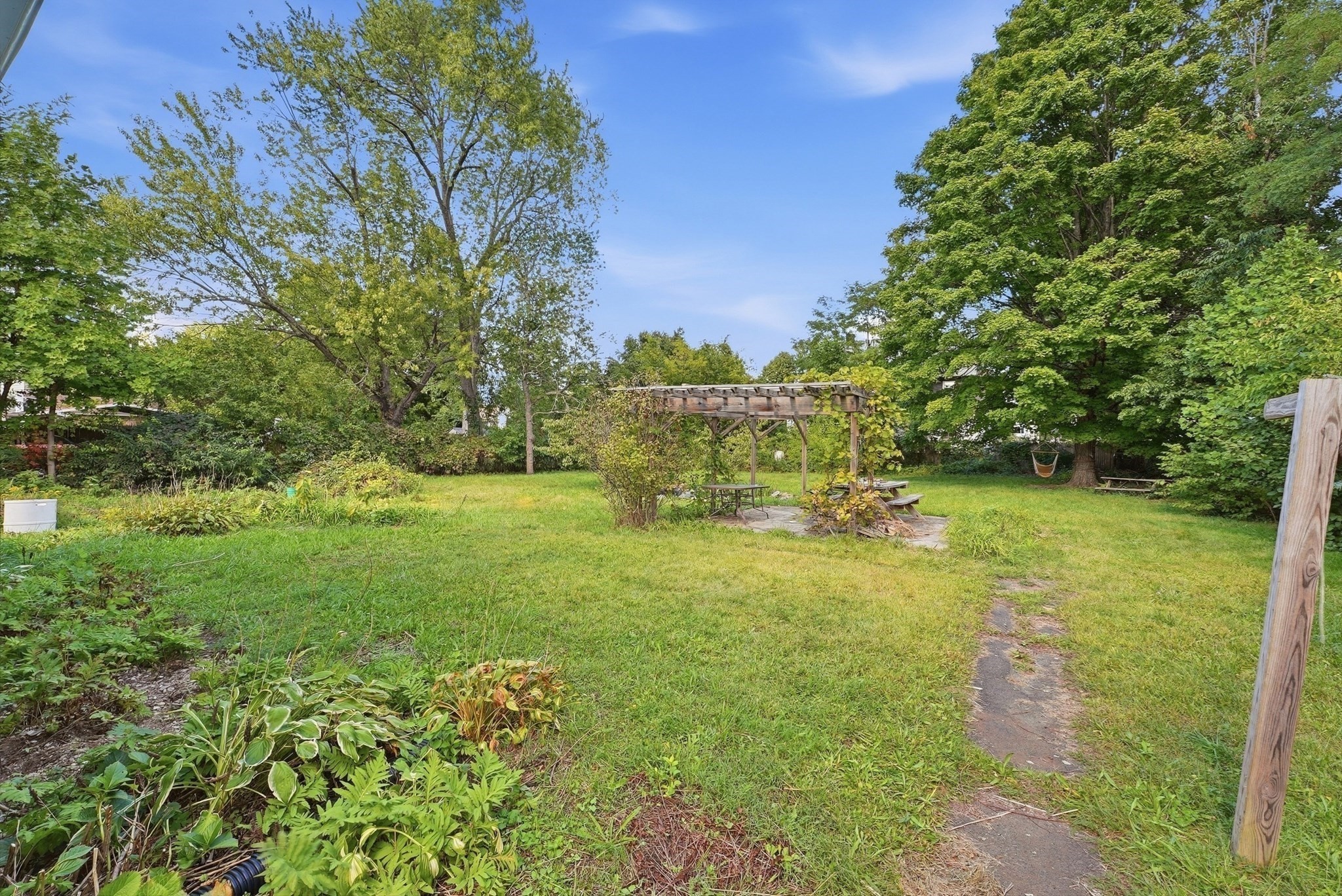 31 Gates St Property Photo 35