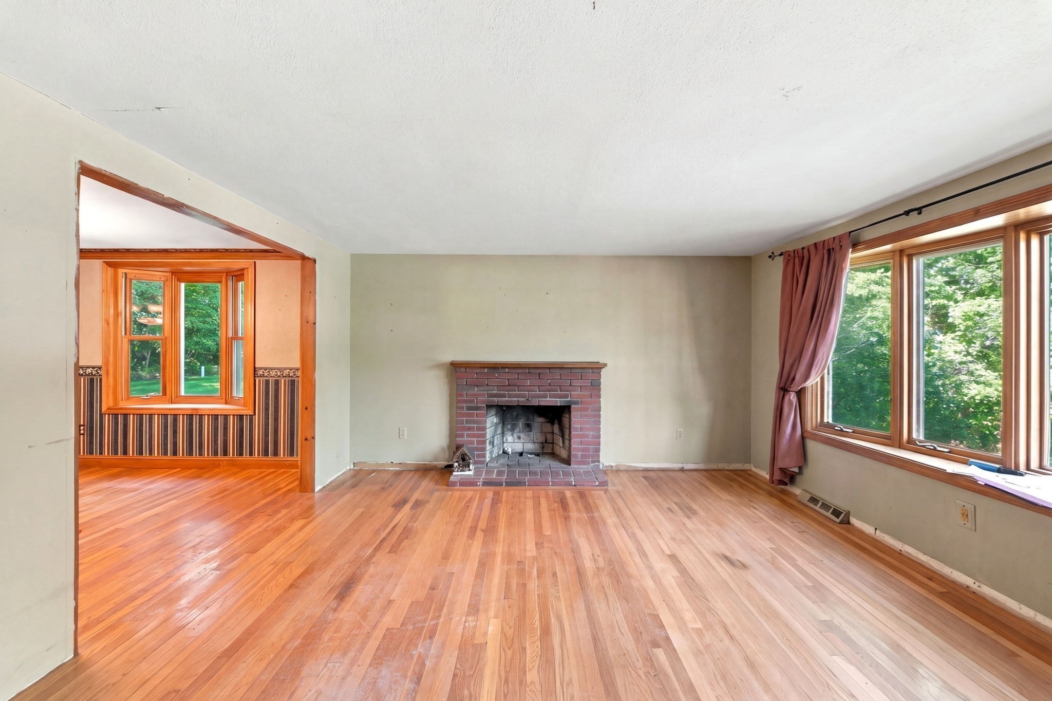 7 Olde Farm Rd Property Photo 4