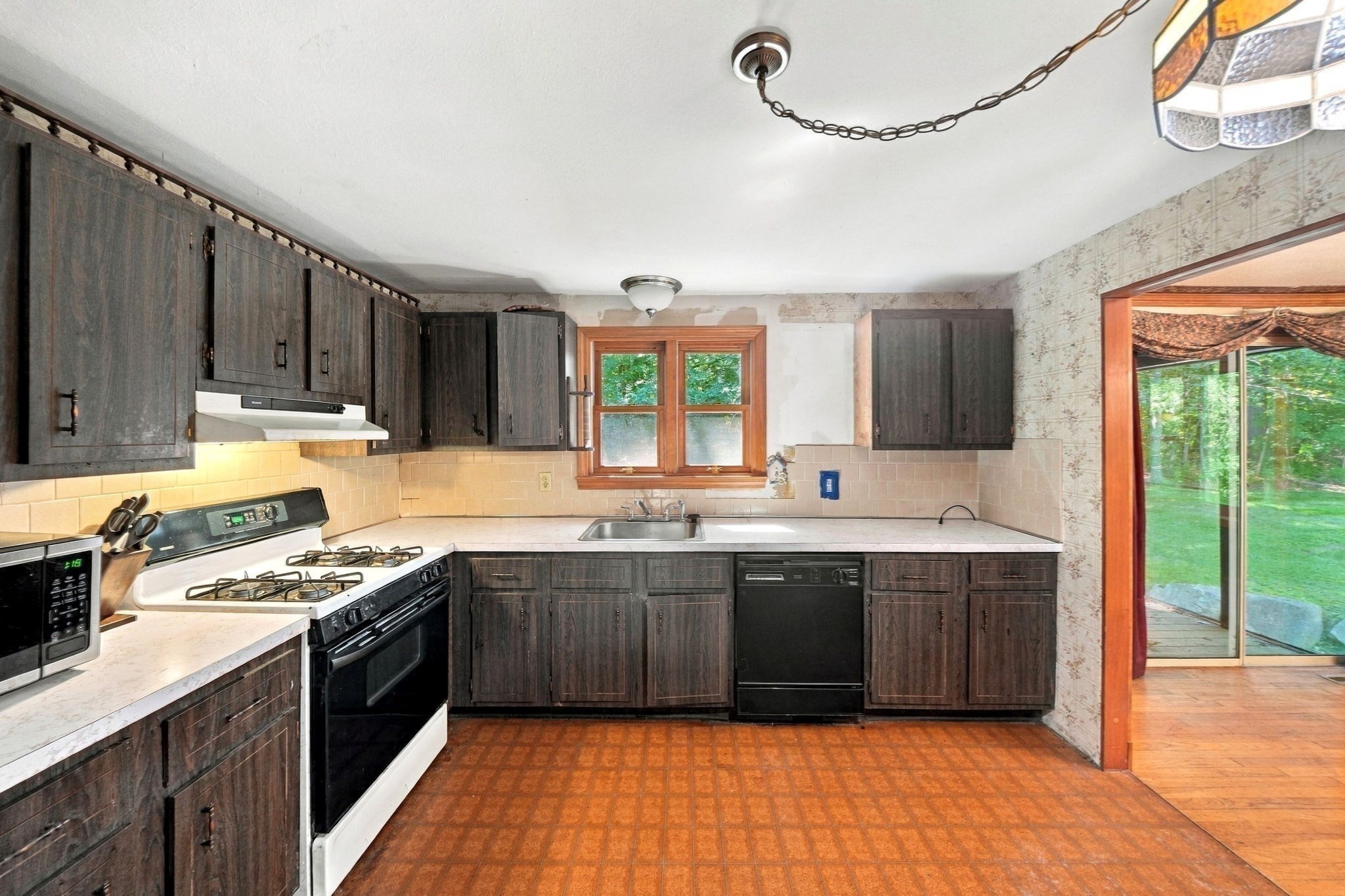 7 Olde Farm Rd Property Photo 9
