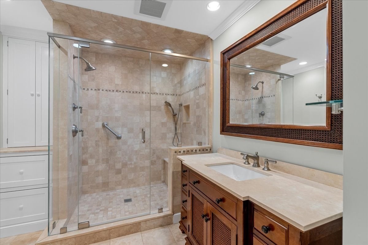 10 Floret Cir # 10 Property Photo 19