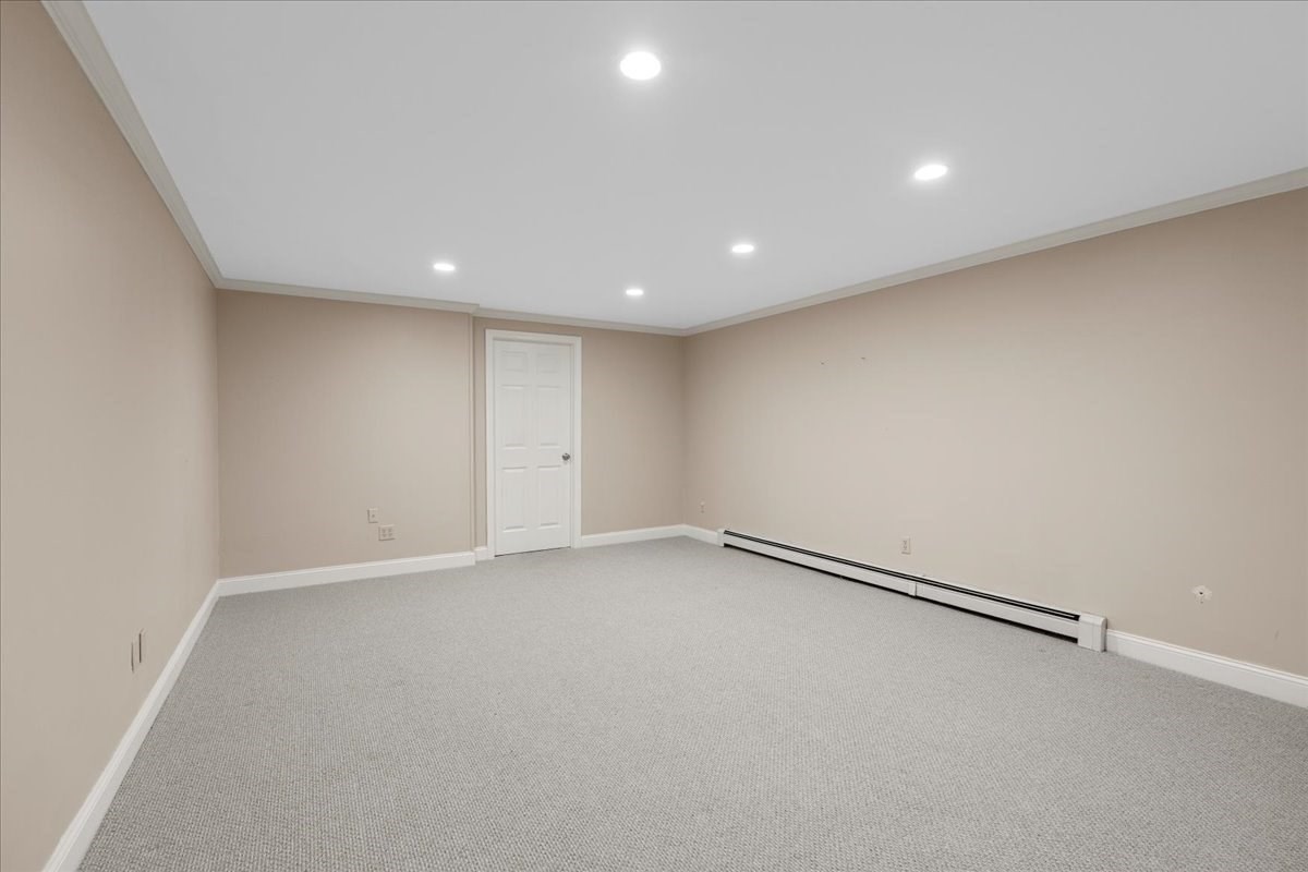 10 Floret Cir # 10 Property Photo 24