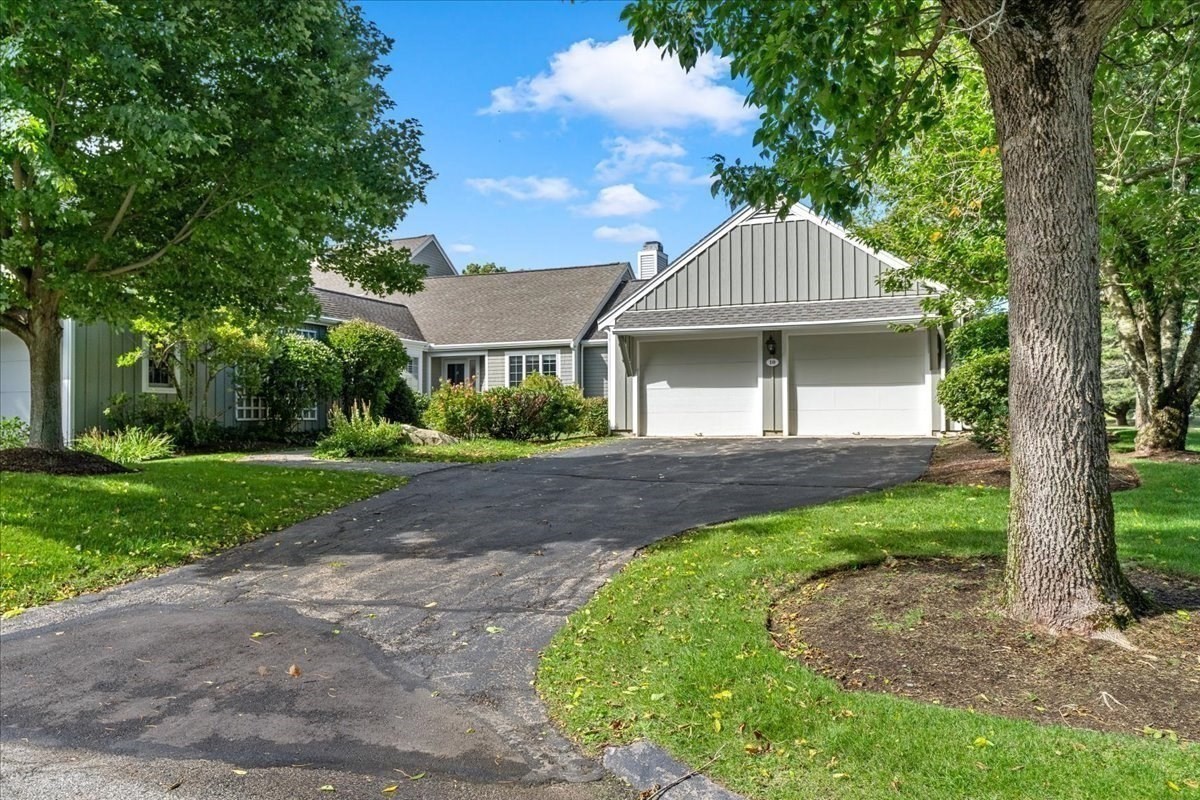 10 Floret Cir # 10 Property Photo 34