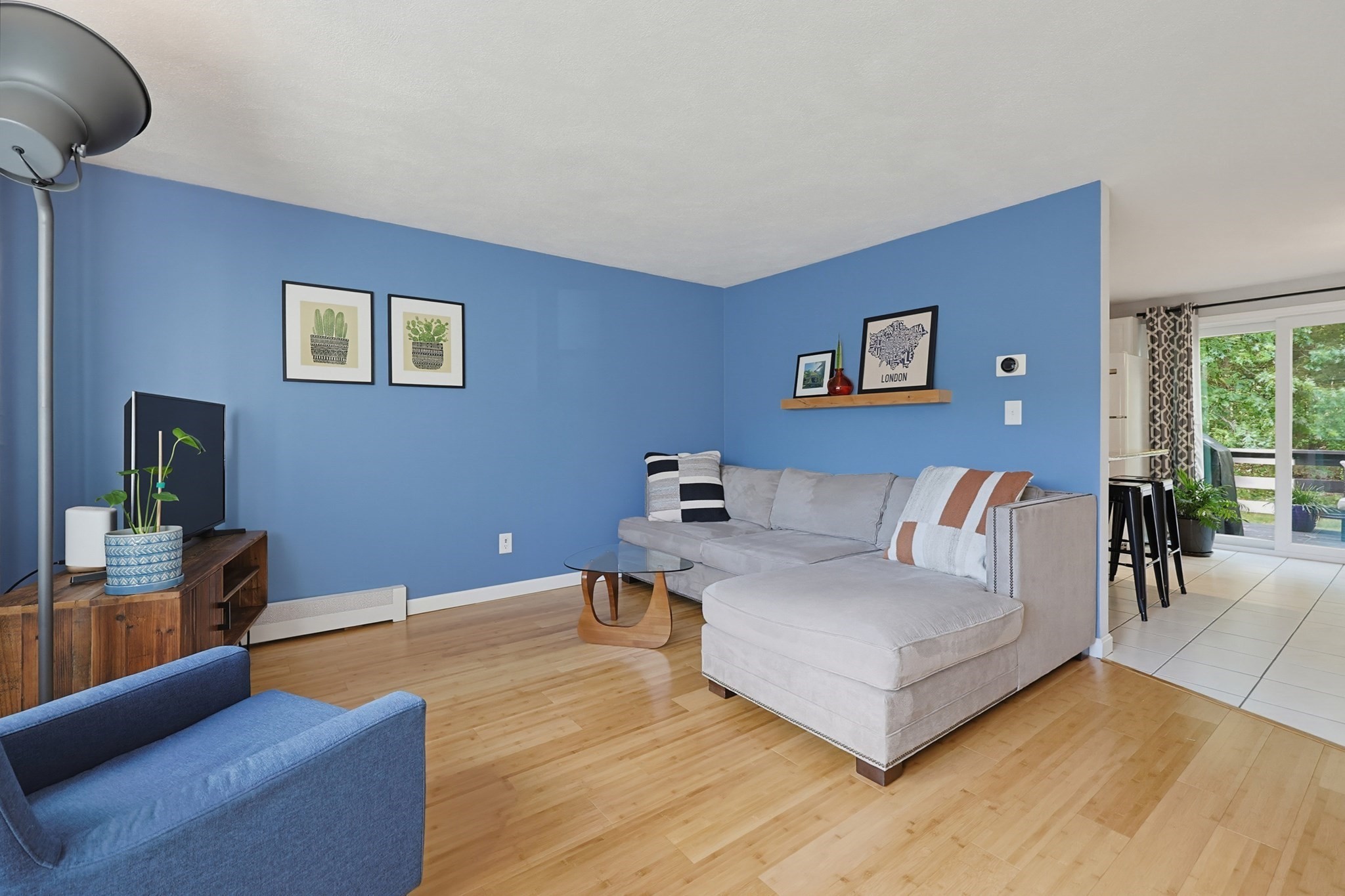152 E. Bacon St. # D5 Property Photo 5