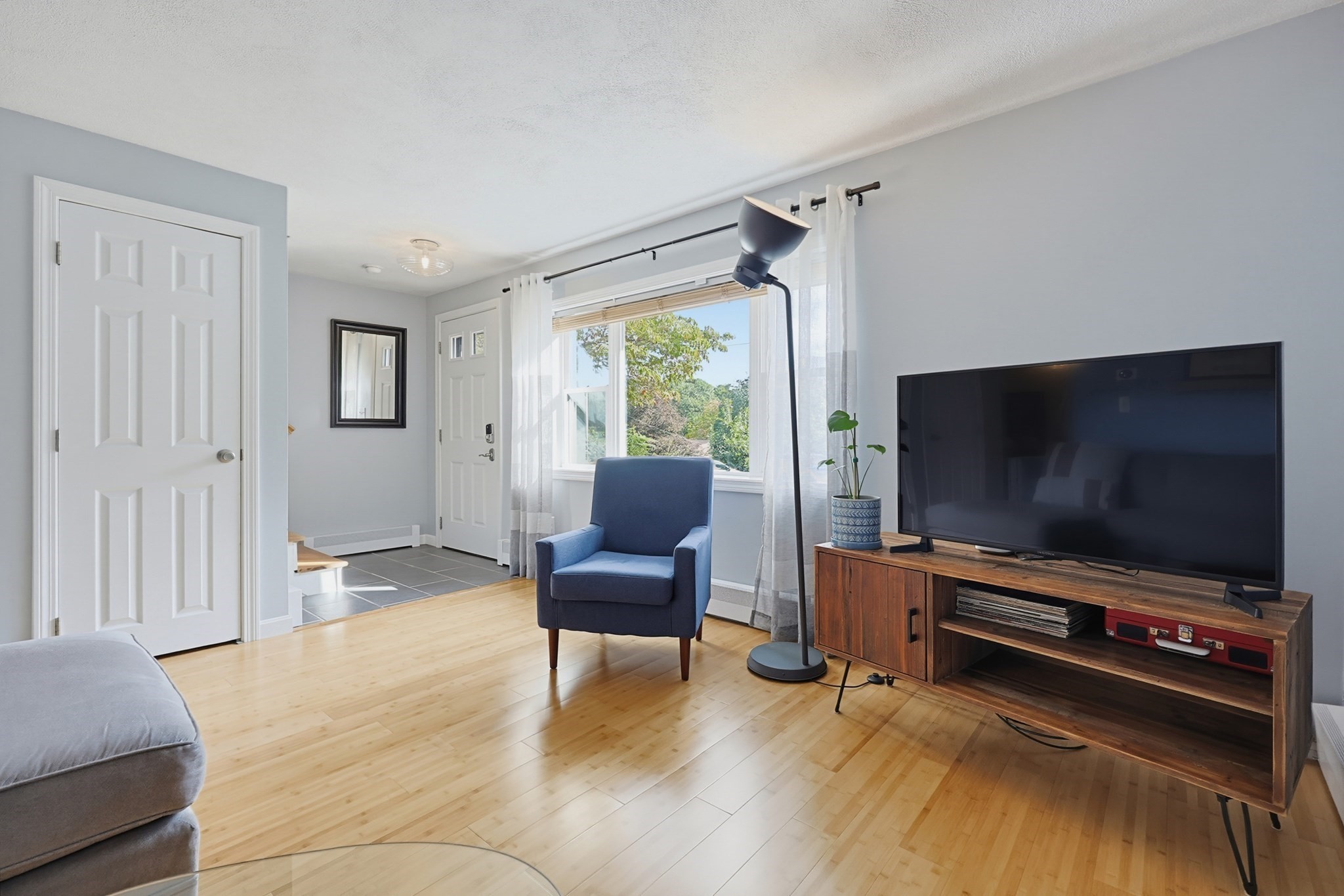 152 E. Bacon St. # D5 Property Photo 7