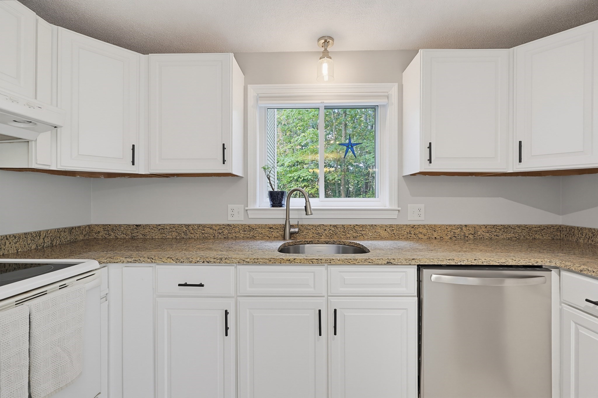 152 E. Bacon St. # D5 Property Photo 11