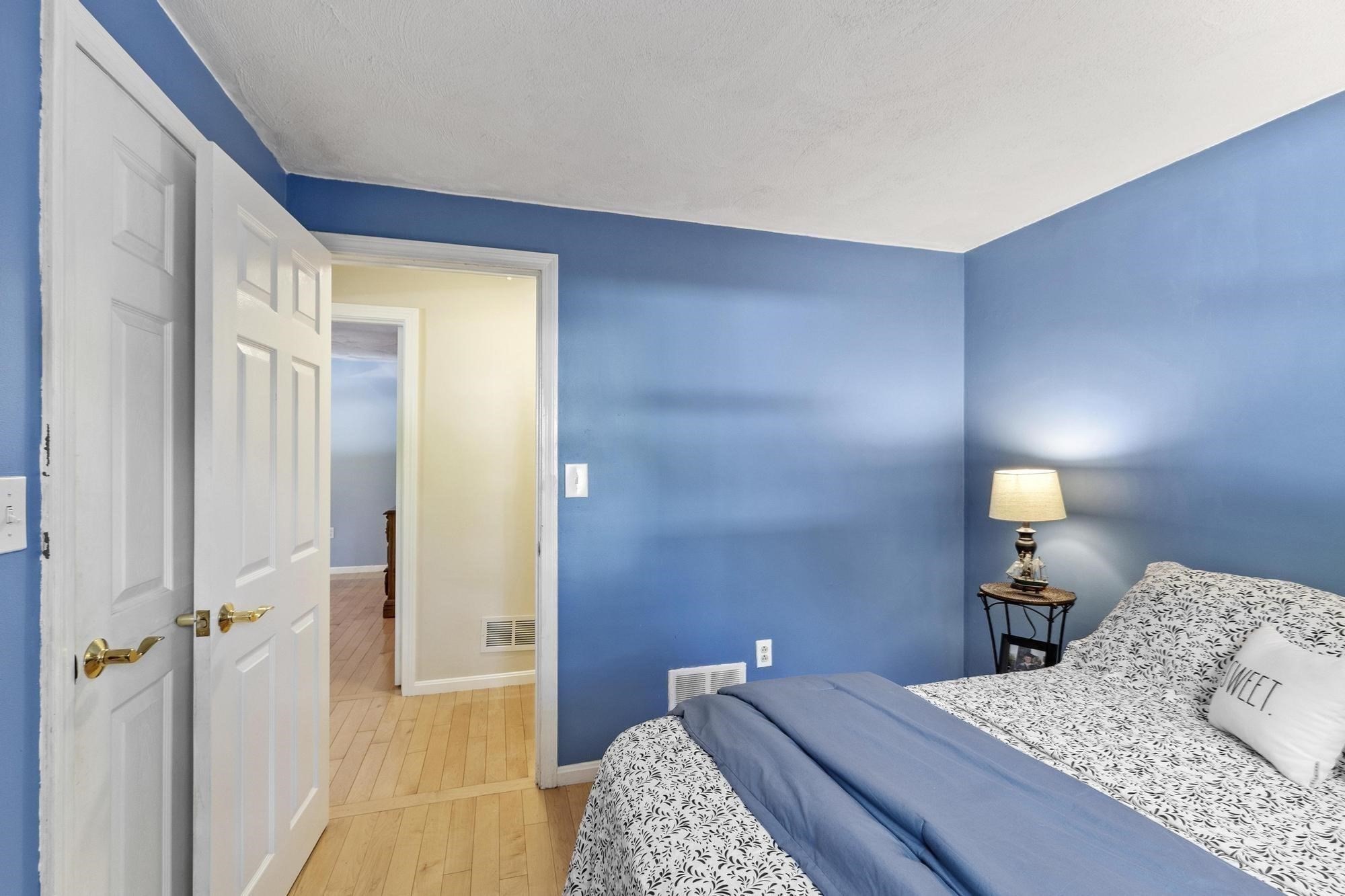 405 Salem Street Property Photo 26