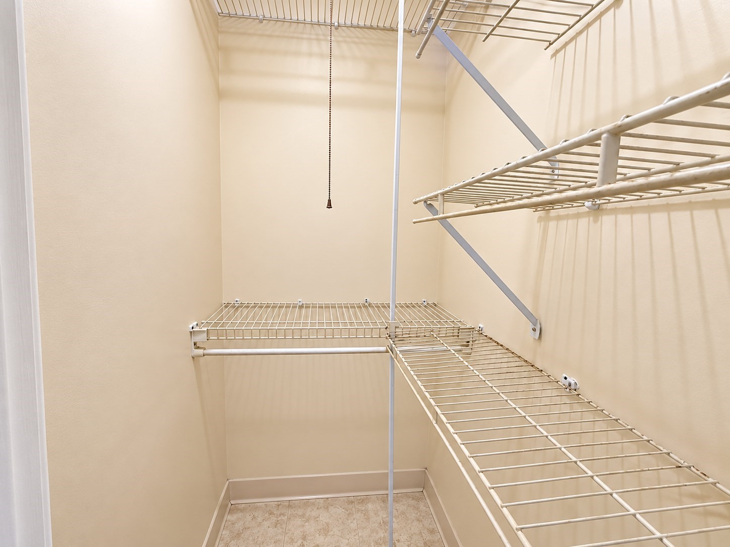 6 Venice St # F2 Property Photo 4