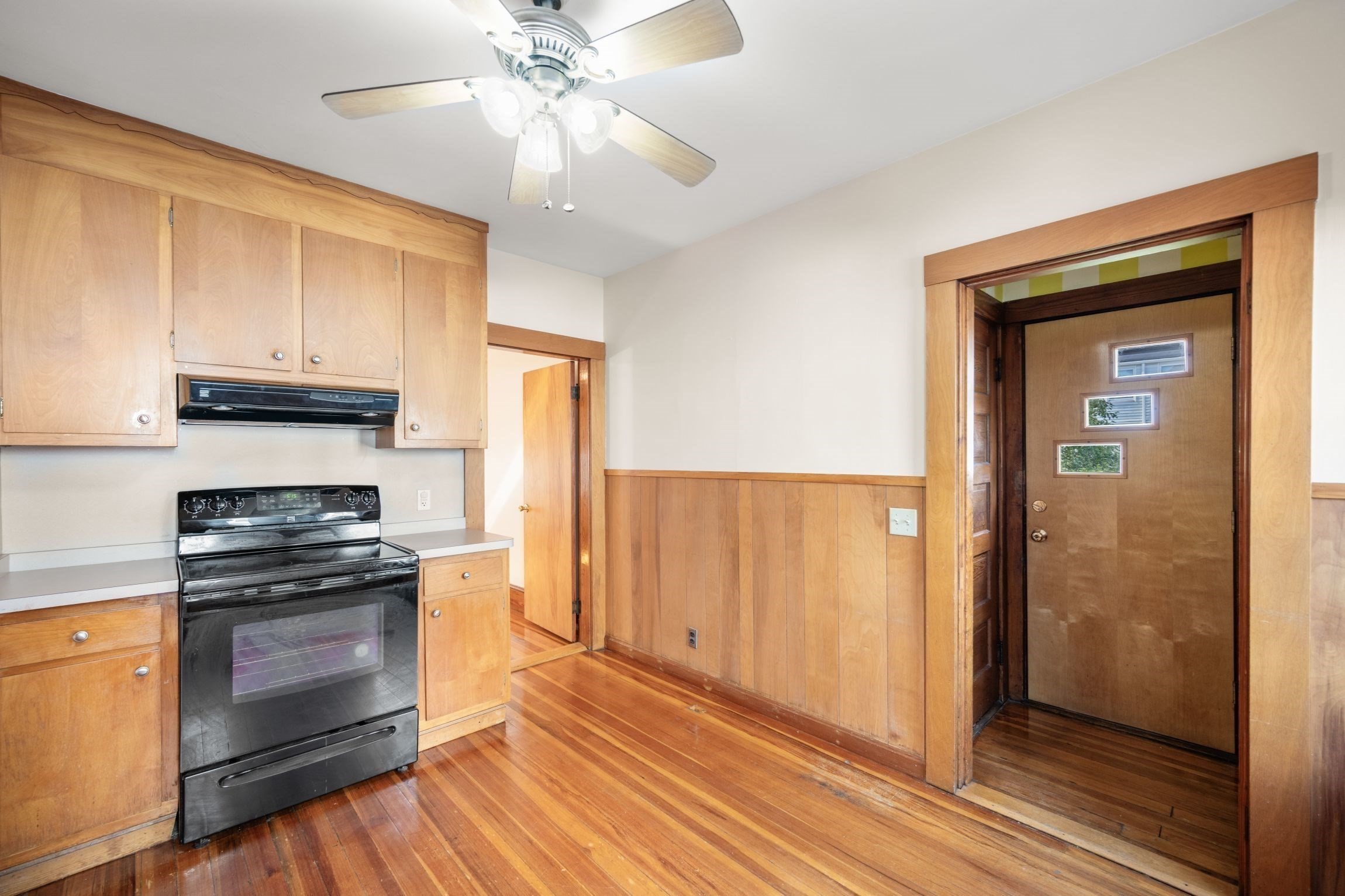 39-41 Thorndike St # 39 Property Photo 4
