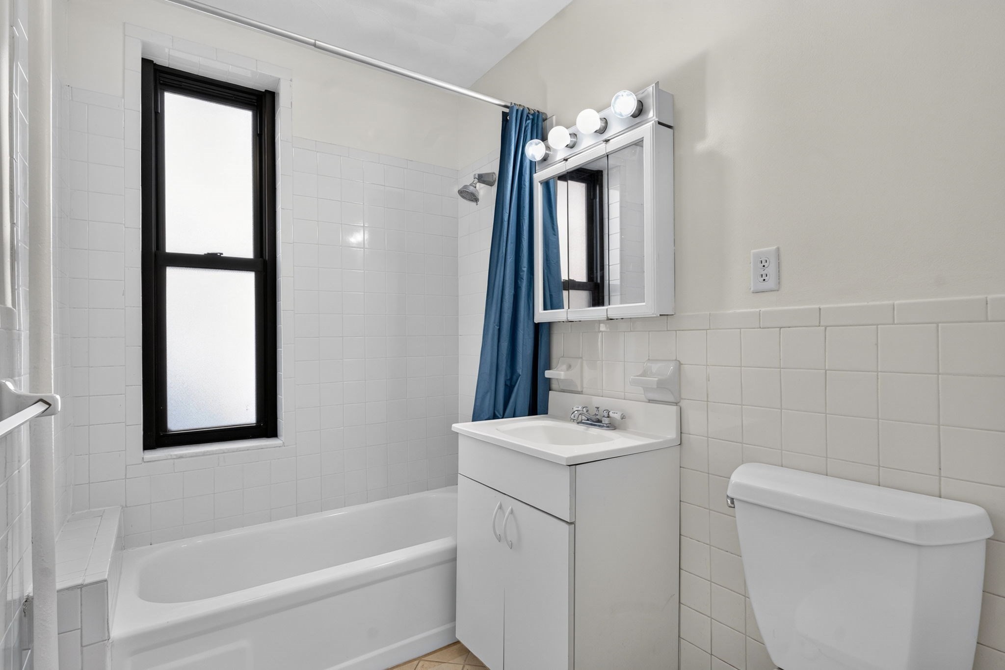 107 Jersey St # 7 Property Photo 5