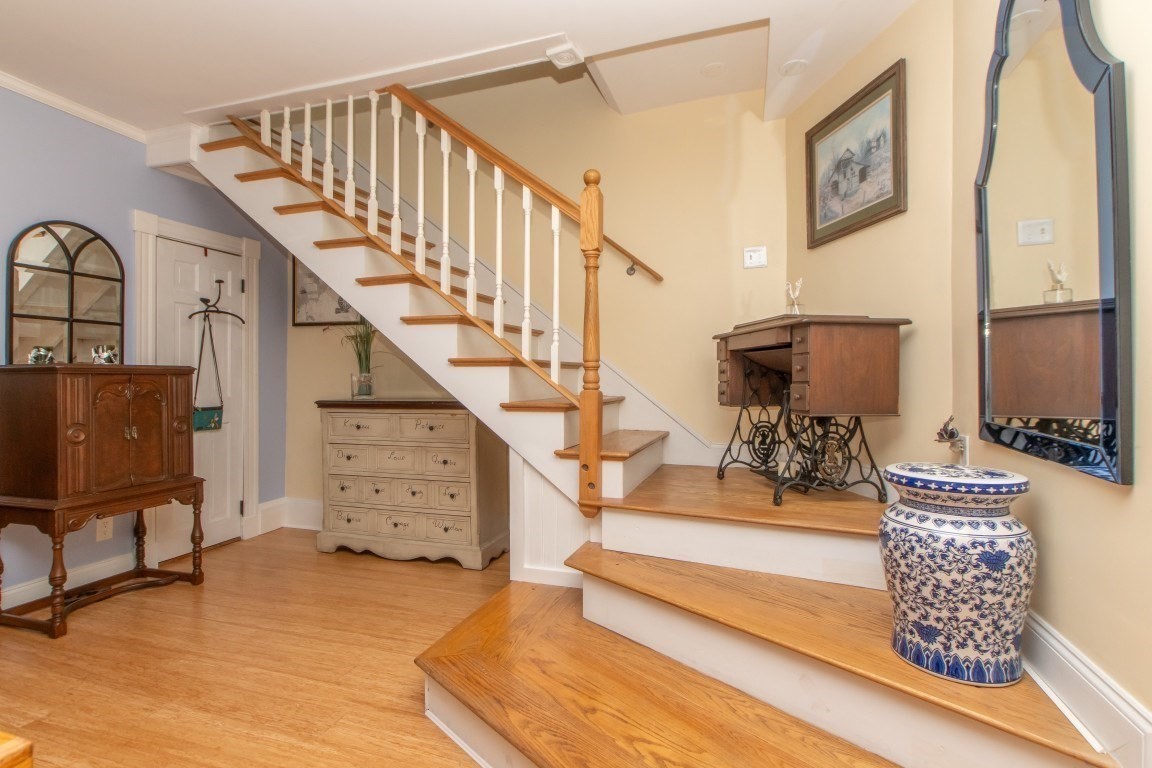 29 Leach St # 3 Property Photo 6