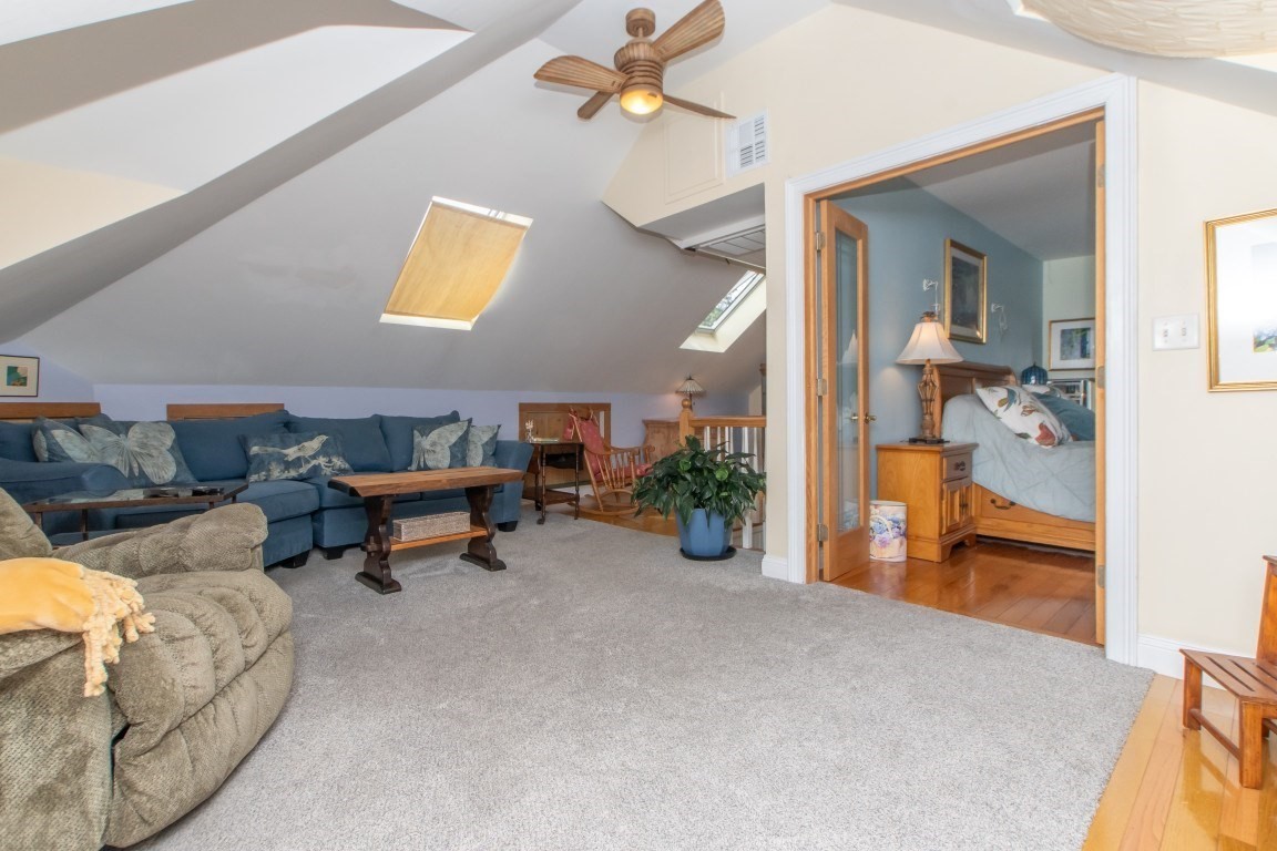 29 Leach St # 3 Property Photo 10