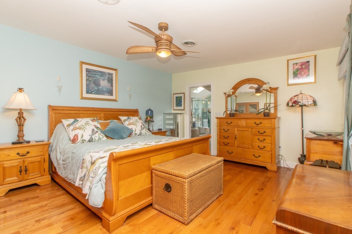 29 Leach St # 3 Property Photo 12