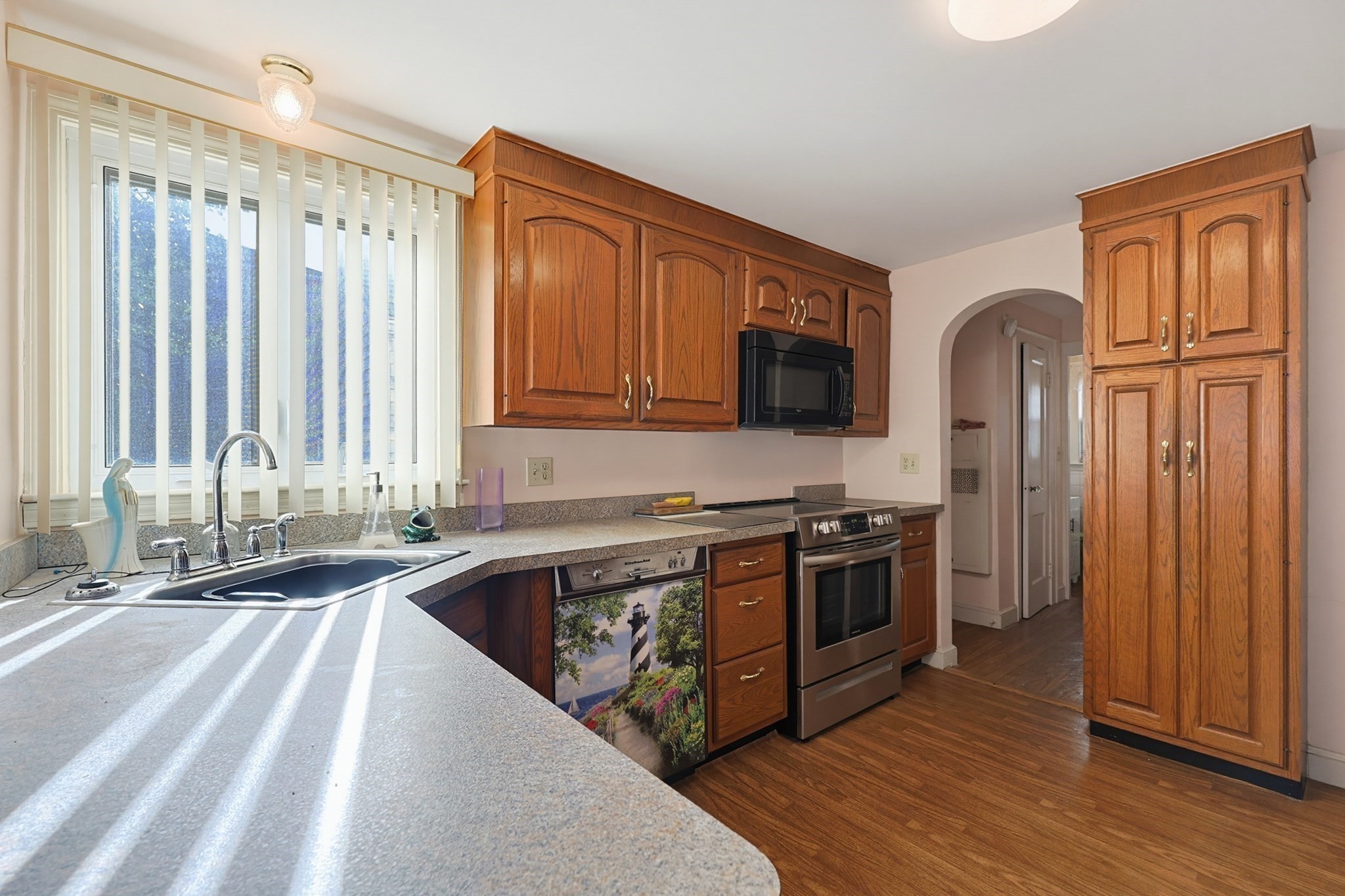 37 Harvard Street Property Photo 12