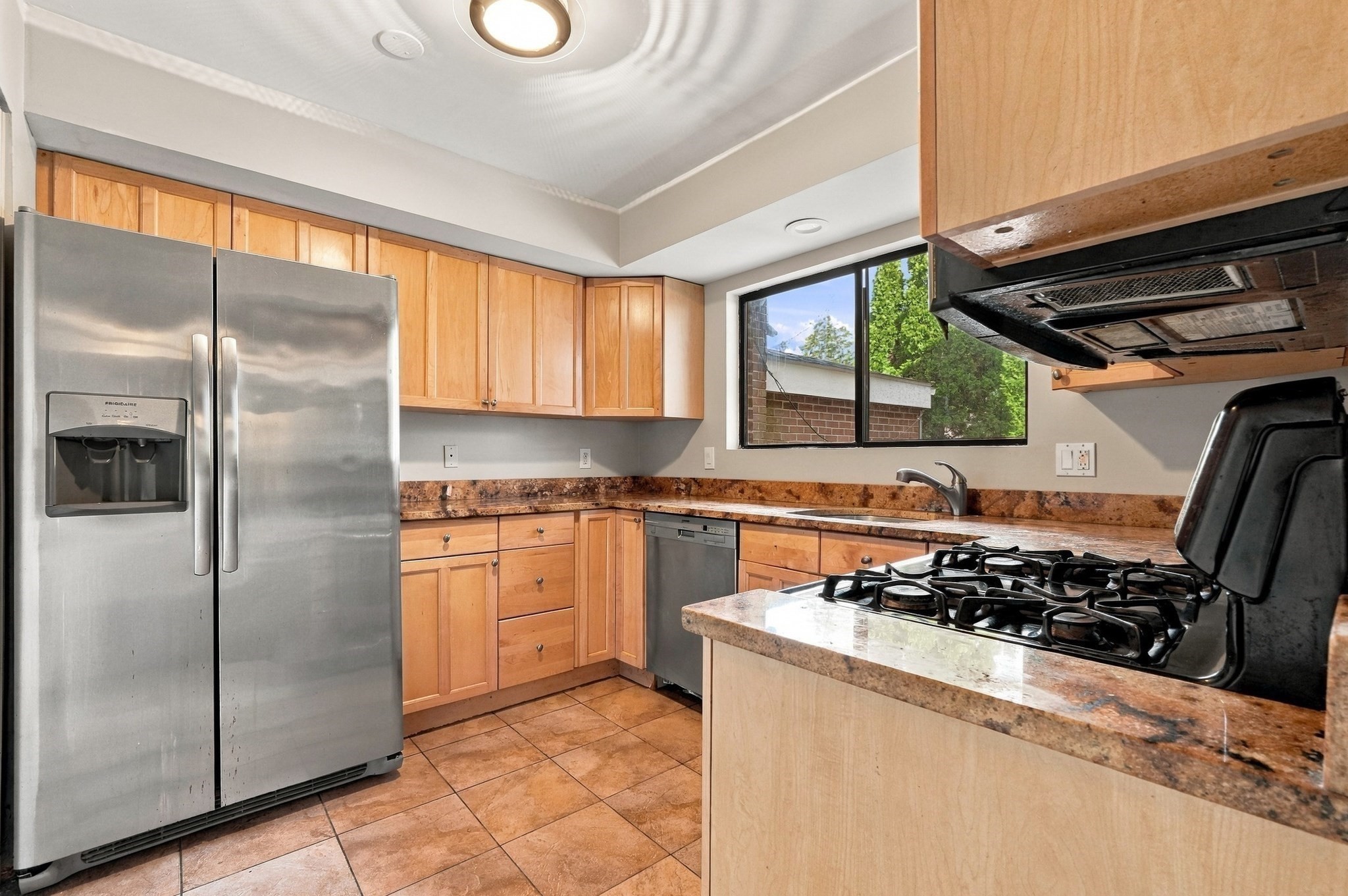 88 Bailey St # 88 Property Photo 3