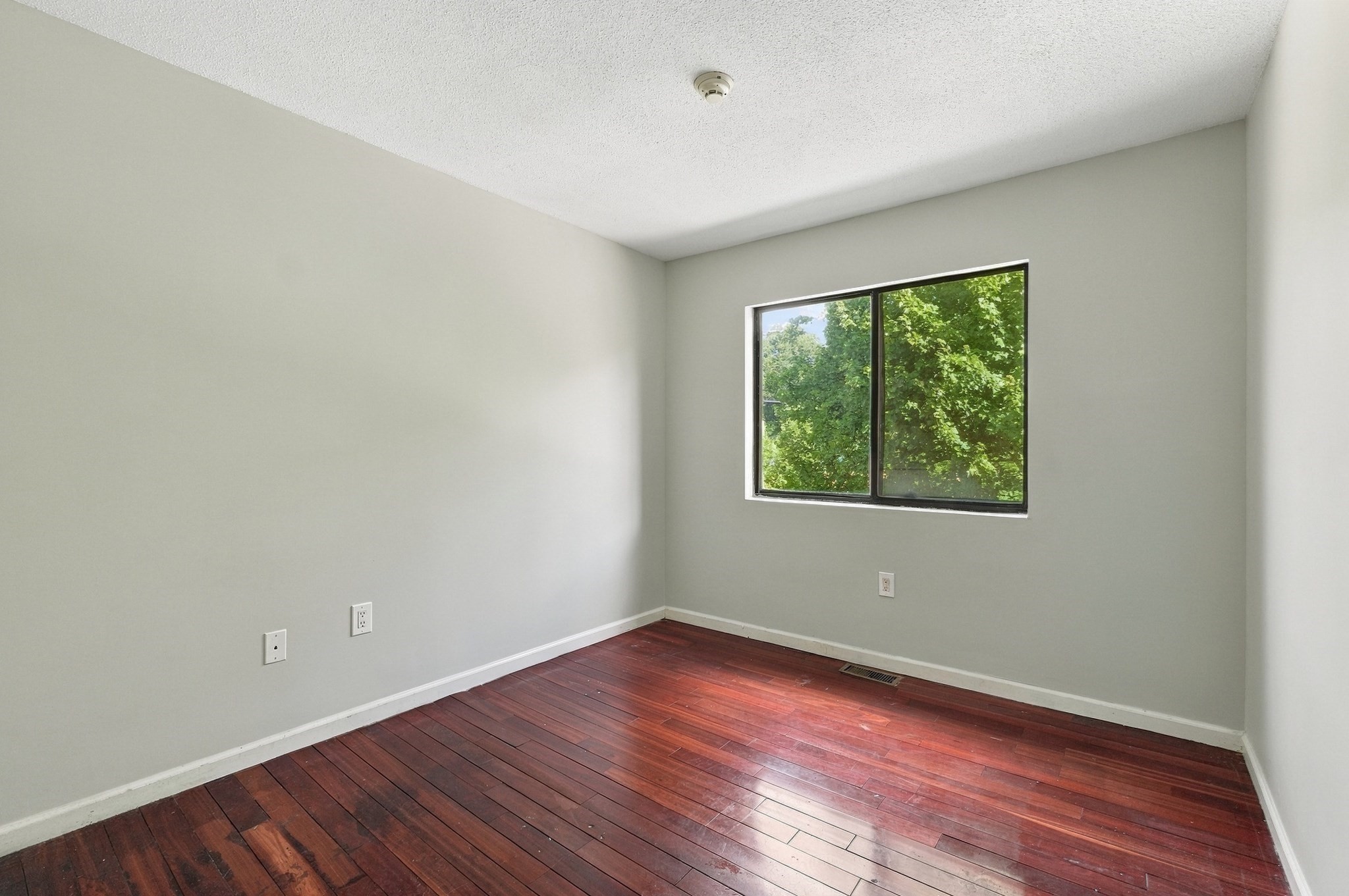 88 Bailey St # 88 Property Photo 11