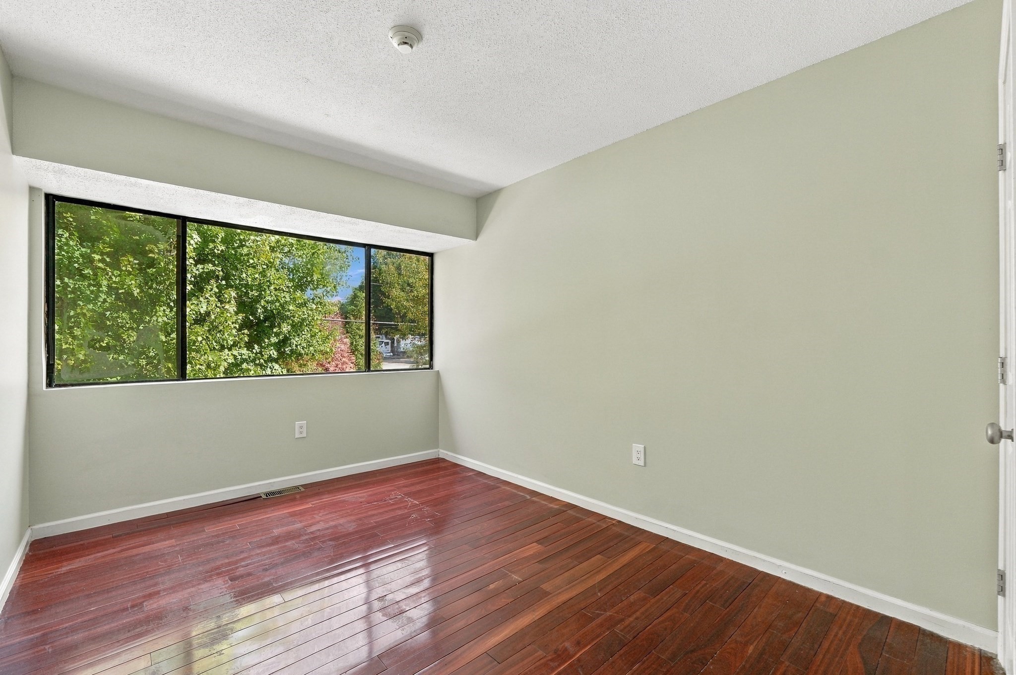 88 Bailey St # 88 Property Photo 14
