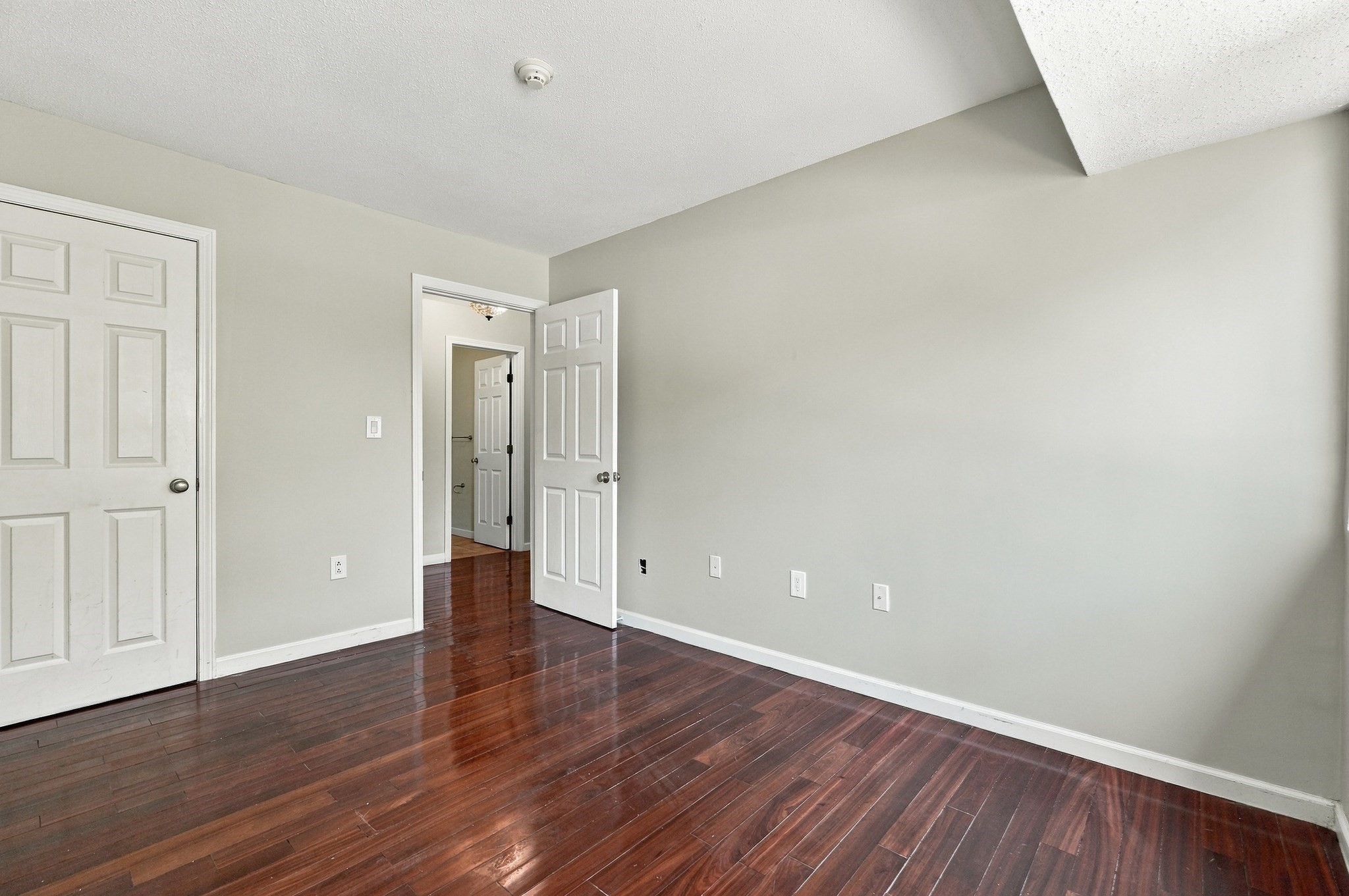 88 Bailey St # 88 Property Photo 16