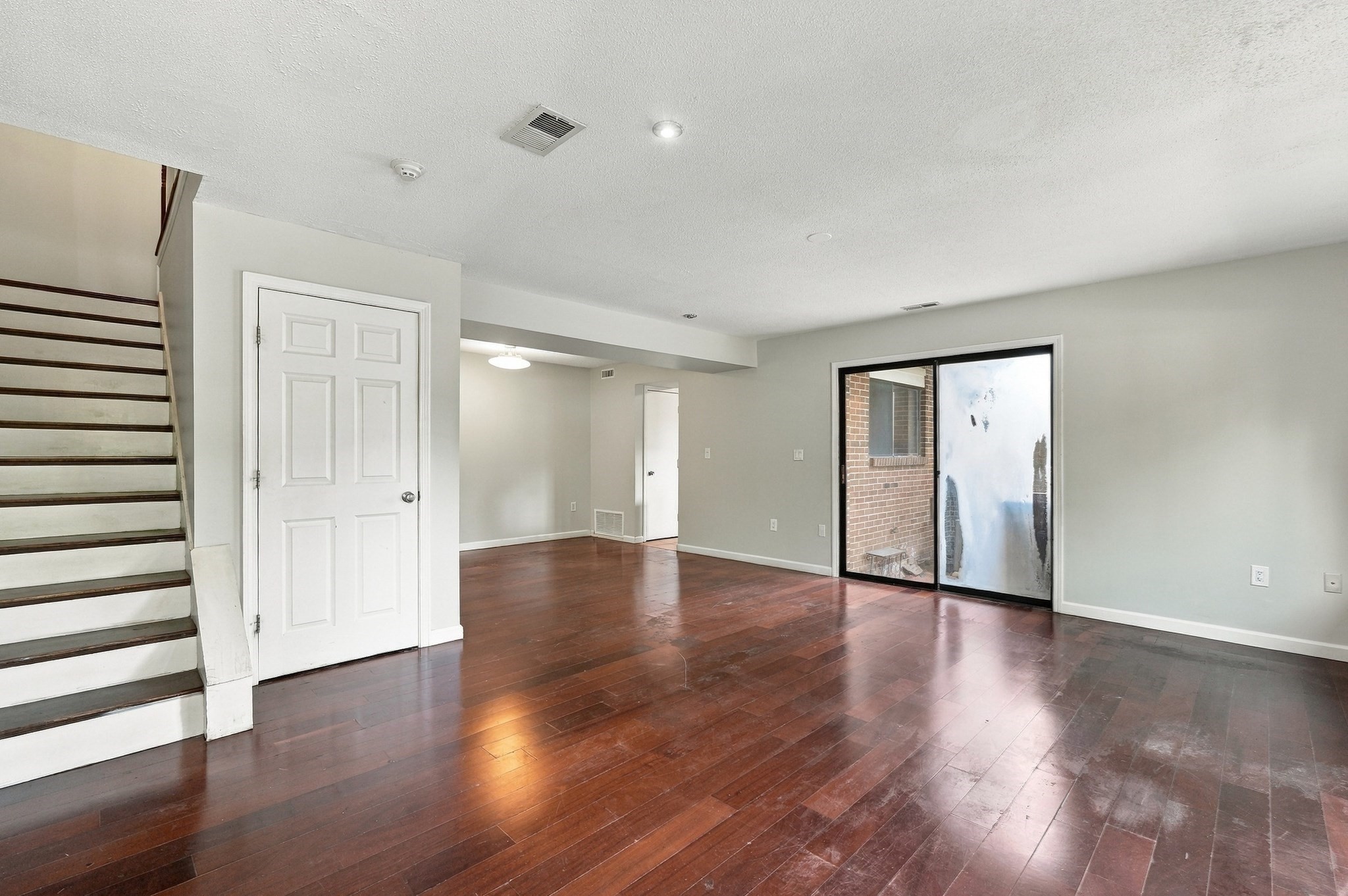 88 Bailey St # 88 Property Photo 17
