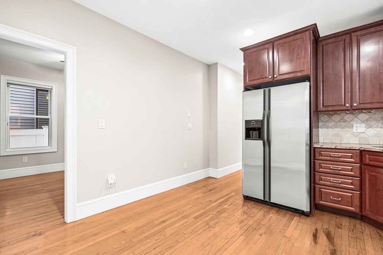 12 I St # 1 Property Photo 7