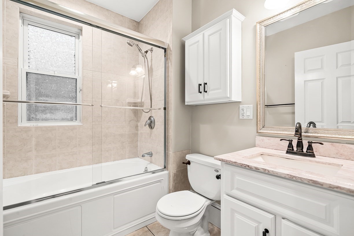 12 I St # 1 Property Photo 14