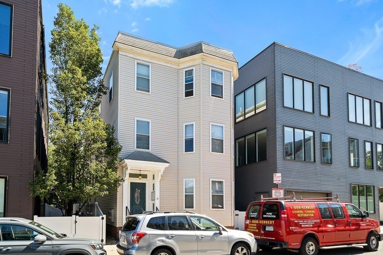 12 I St # 1 Property Photo 18