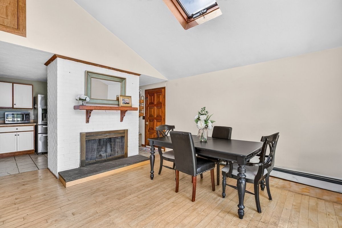 93 Shore Drive Property Photo 7