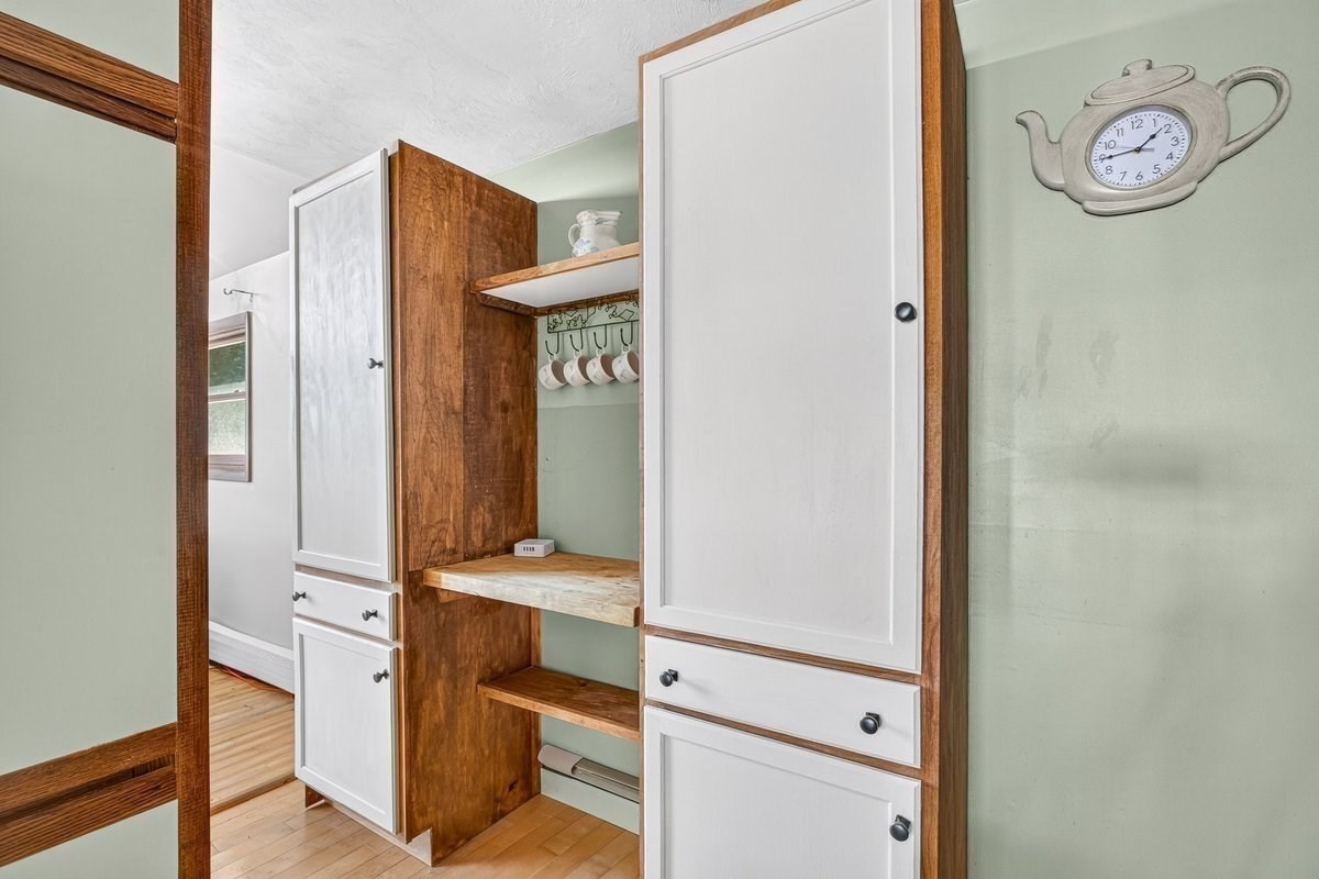 93 Shore Drive Property Photo 10