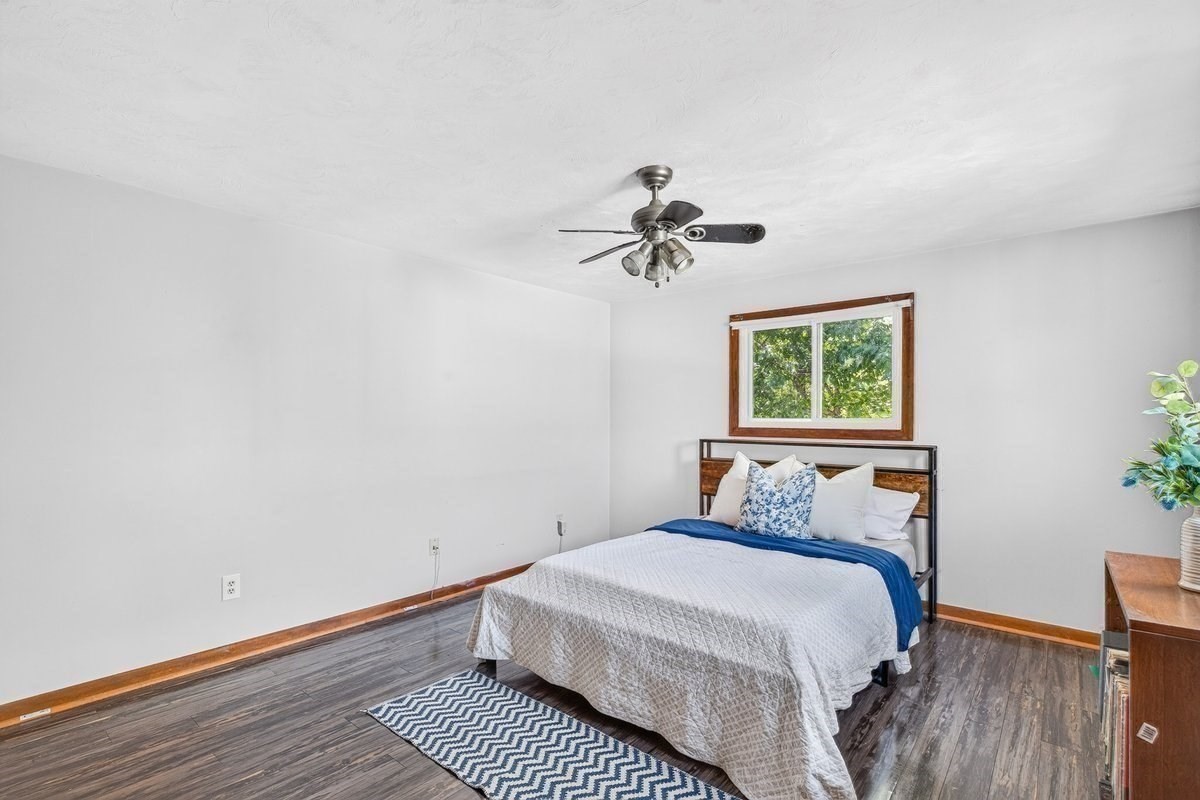 93 Shore Drive Property Photo 16