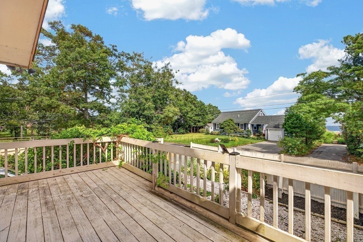 93 Shore Drive Property Photo 25