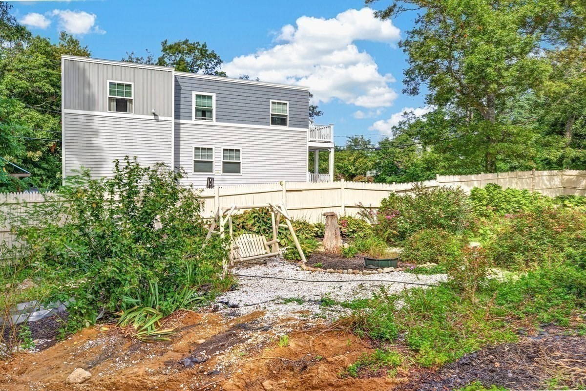 93 Shore Drive Property Photo 28