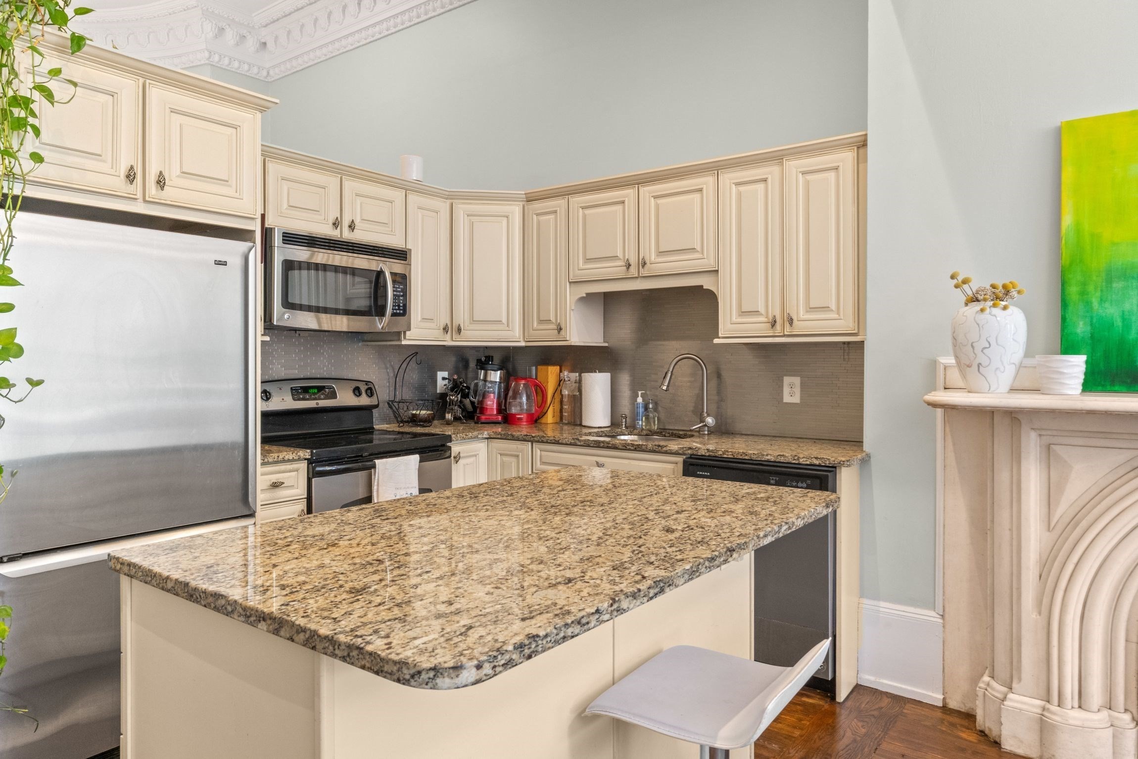 530 Massachusetts Ave # 1a Property Photo 13